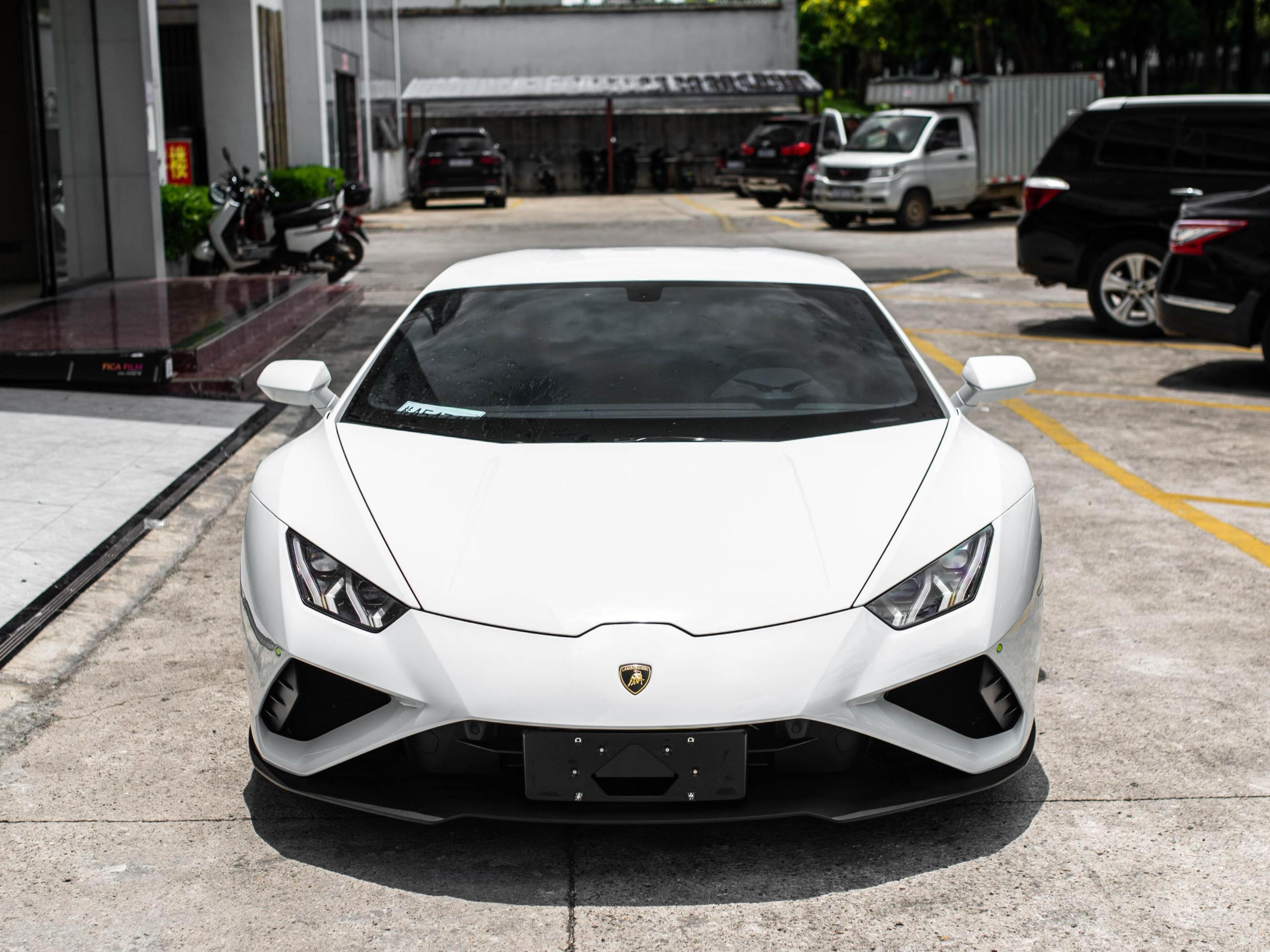 二手兰博基尼 Huracán 白色/黑色 2020款 Huracán EVO RWD