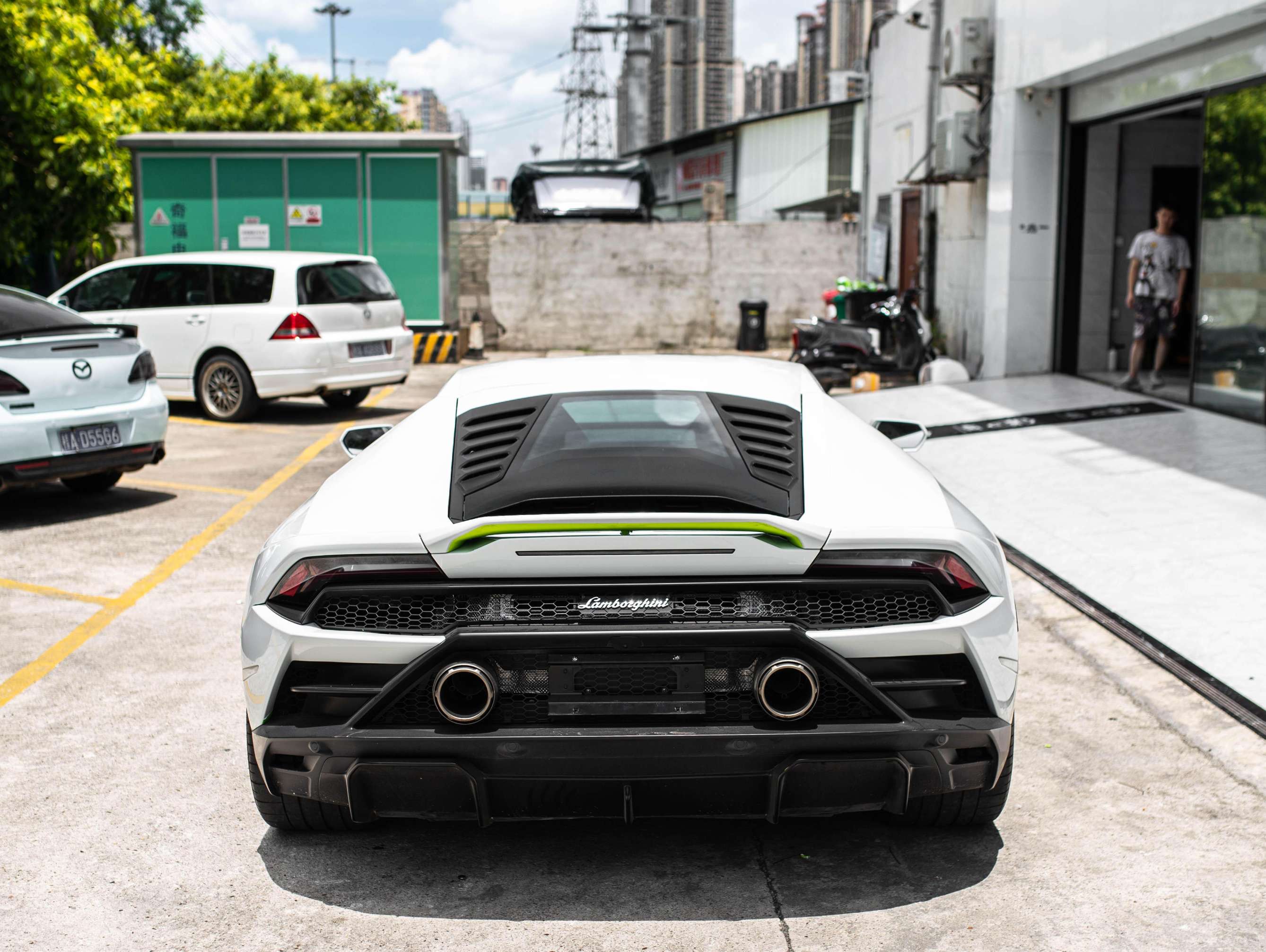 二手兰博基尼 Huracán 白色/黑色 2020款 Huracán EVO RWD