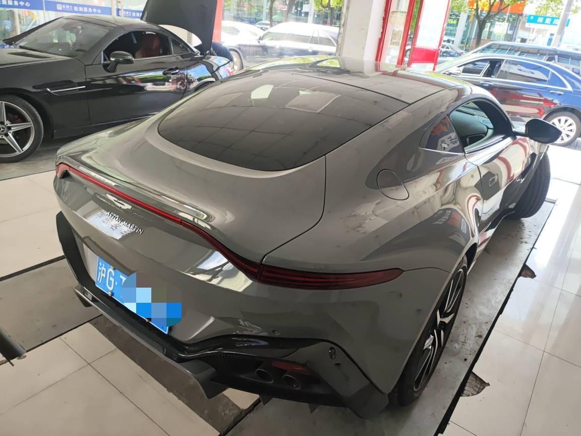 二手阿斯顿·马丁 V8 Vantage 灰色/黑色 2020款 4.0T V8 Coupe