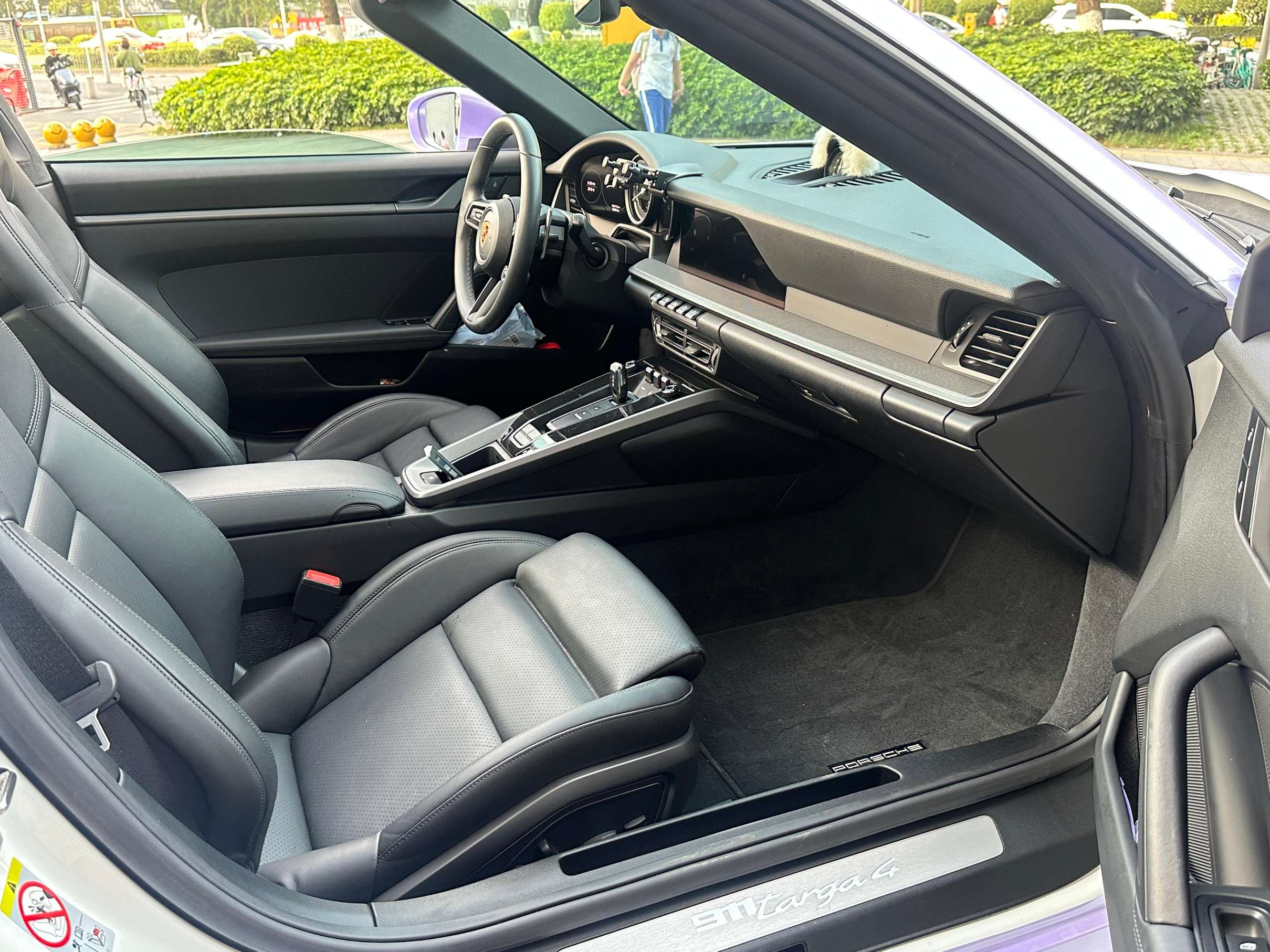 二手保时捷 911 白色/黑色 Targa4  中规版