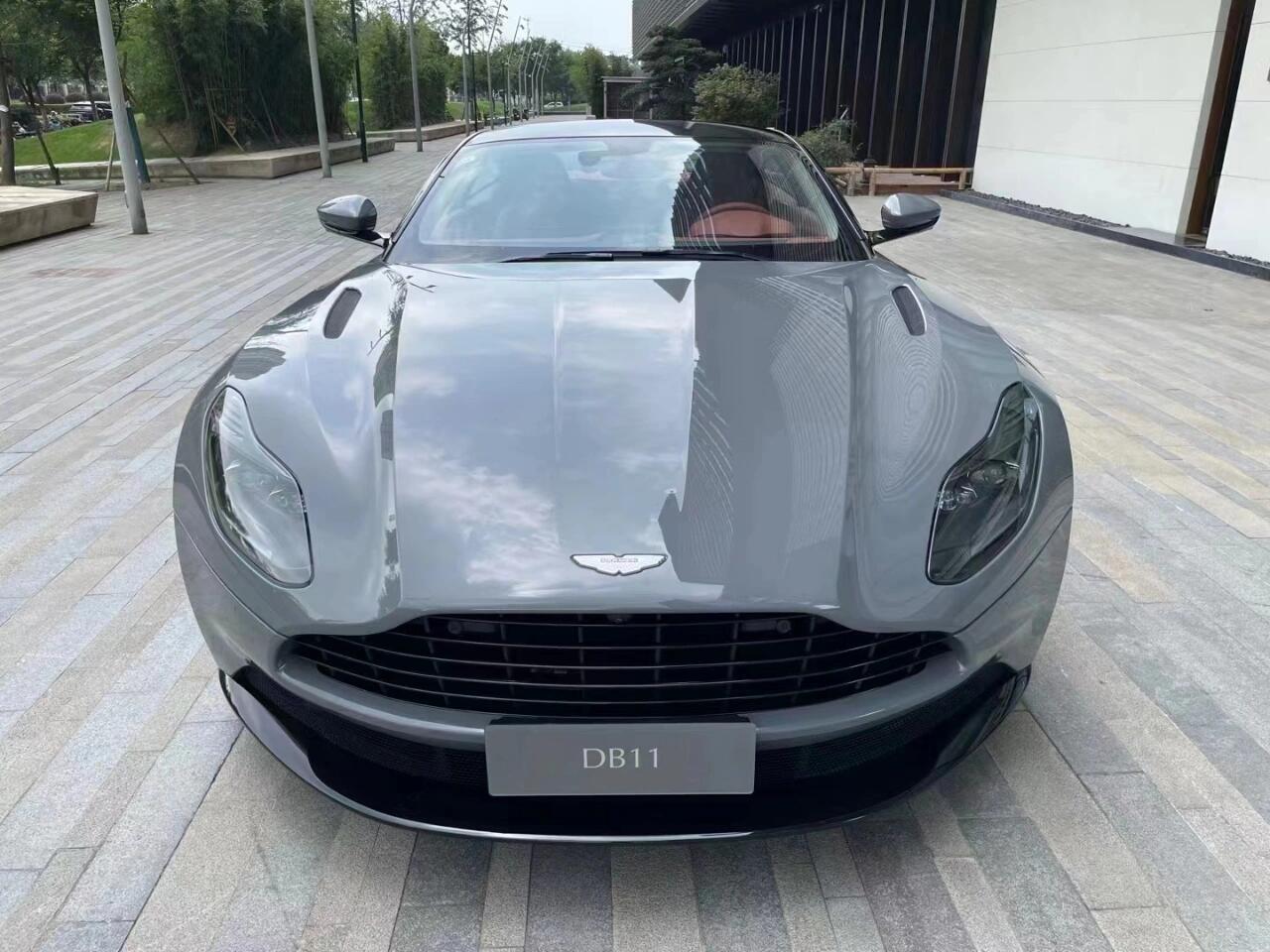 二手阿斯顿·马丁 DB11 灰色/红色 2020款 4.0T V8 Coupe