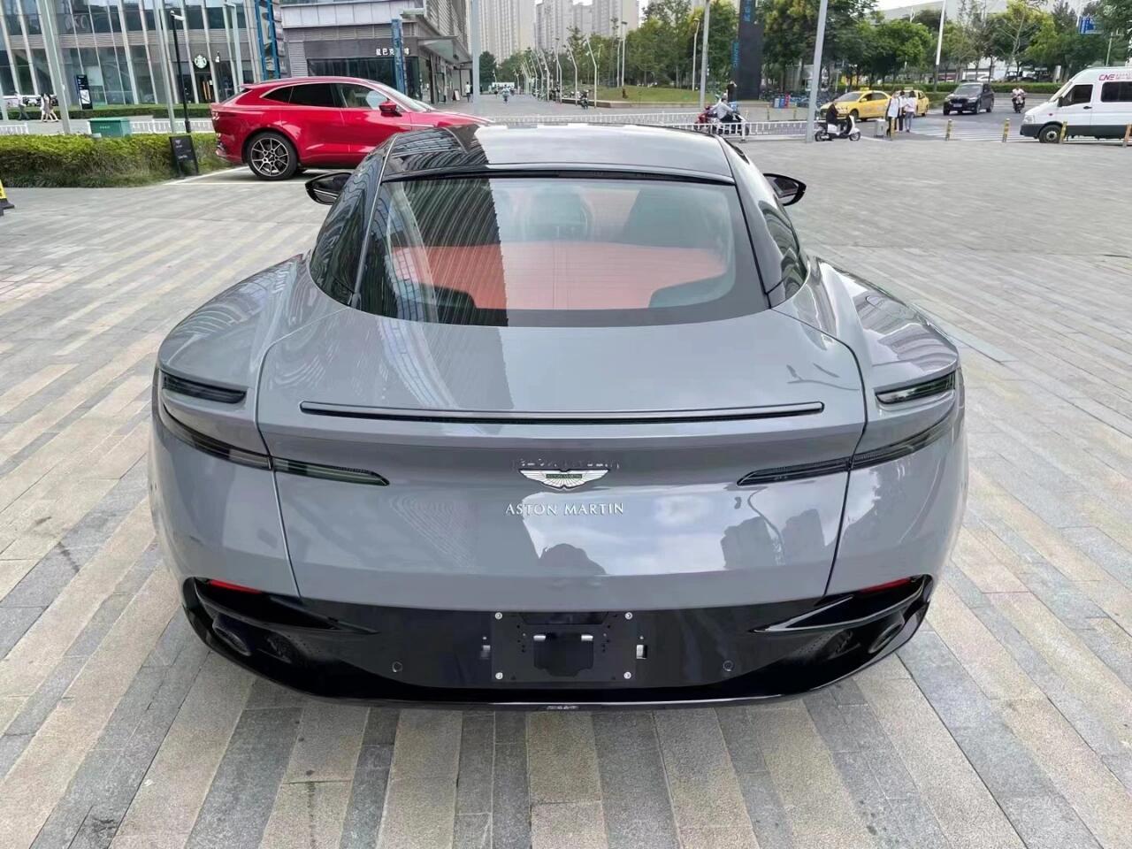 二手阿斯顿·马丁 DB11 灰色/红色 2020款 4.0T V8 Coupe