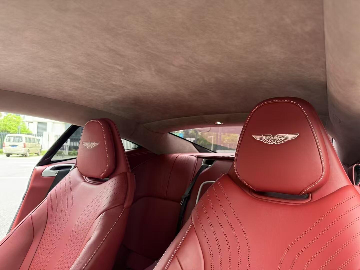 二手阿斯顿·马丁 DB11 灰色/红色 2020款 4.0T V8 Coupe