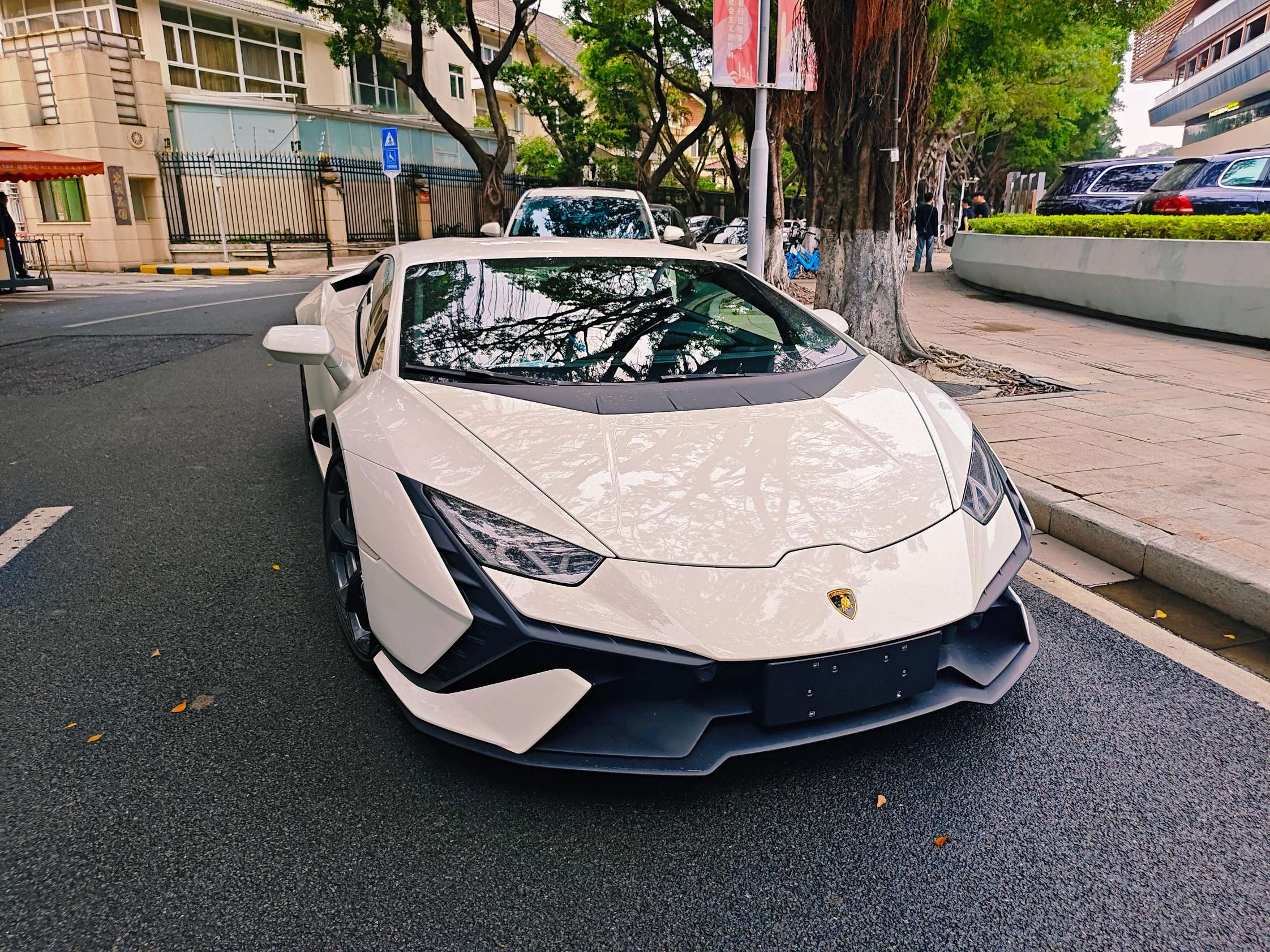 二手兰博基尼 Huracán 白色/黑色 Tecnica 中规版