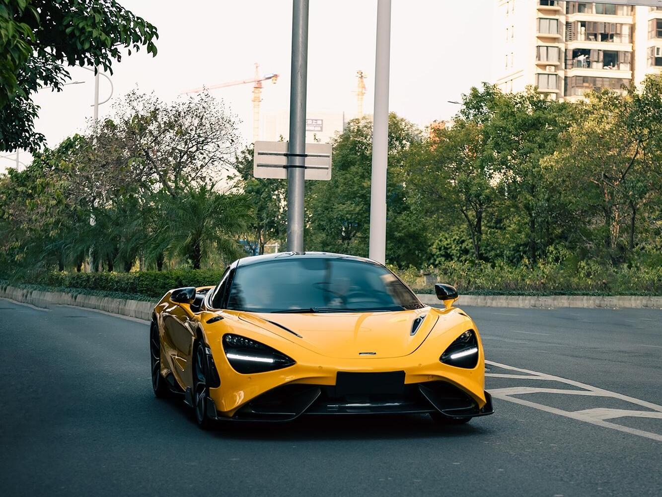 二手迈凯伦 720S 黄色/黑色 2019款 4.0T Coupe