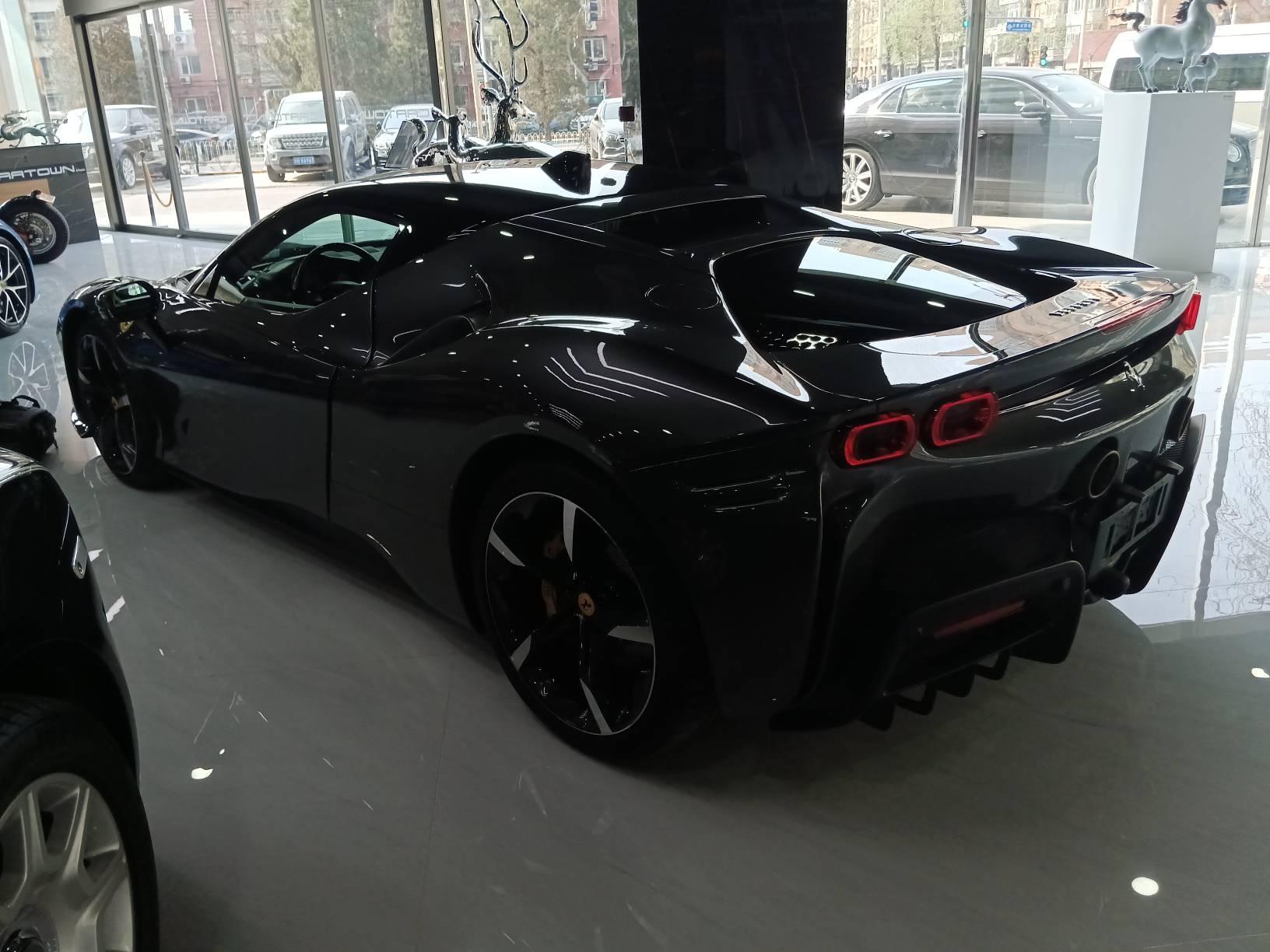 二手法拉利 SF90 灰色/白色 2020款 3.9T V8 Stradale