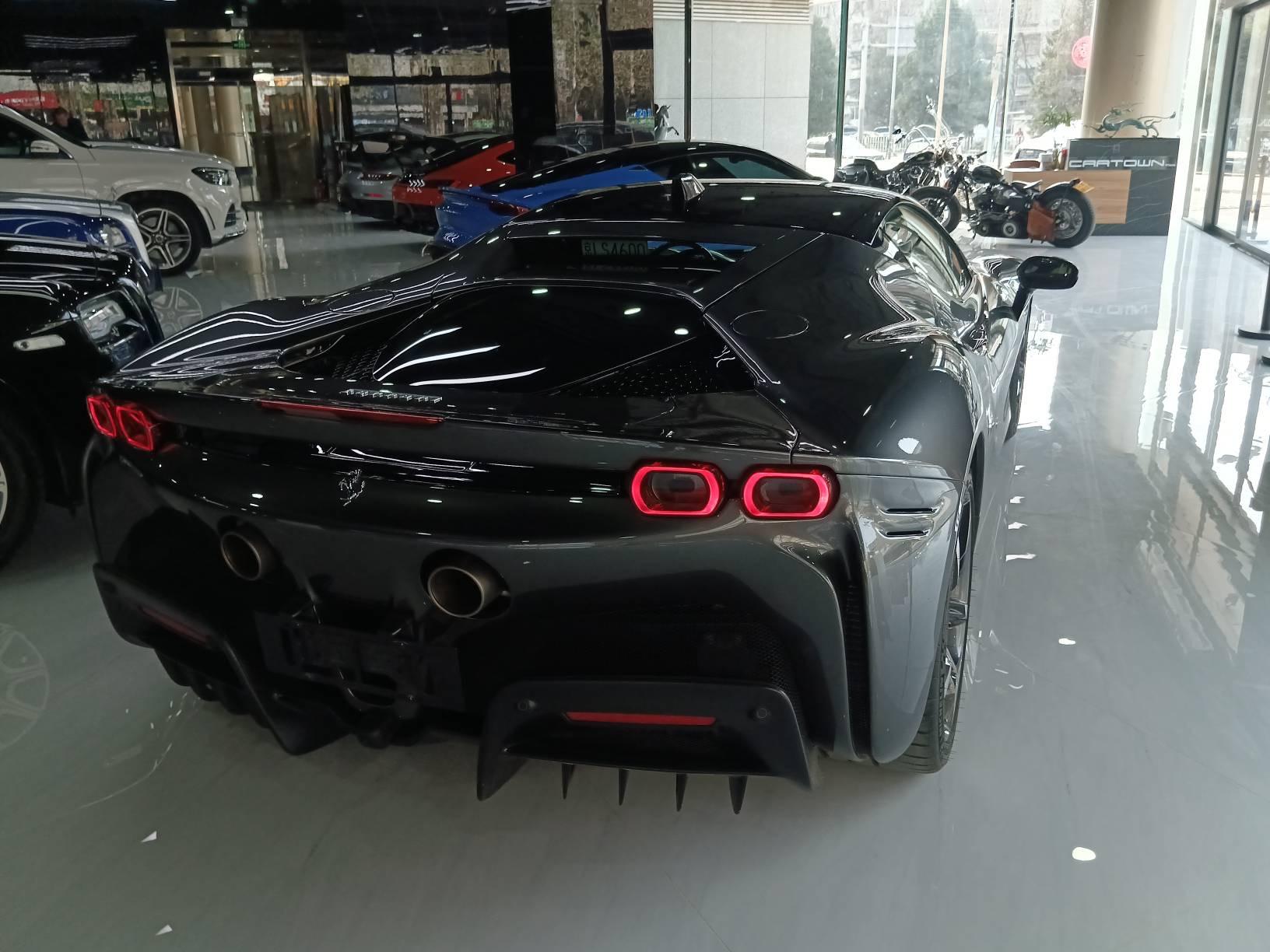 二手法拉利 SF90 灰色/白色 2020款 3.9T V8 Stradale