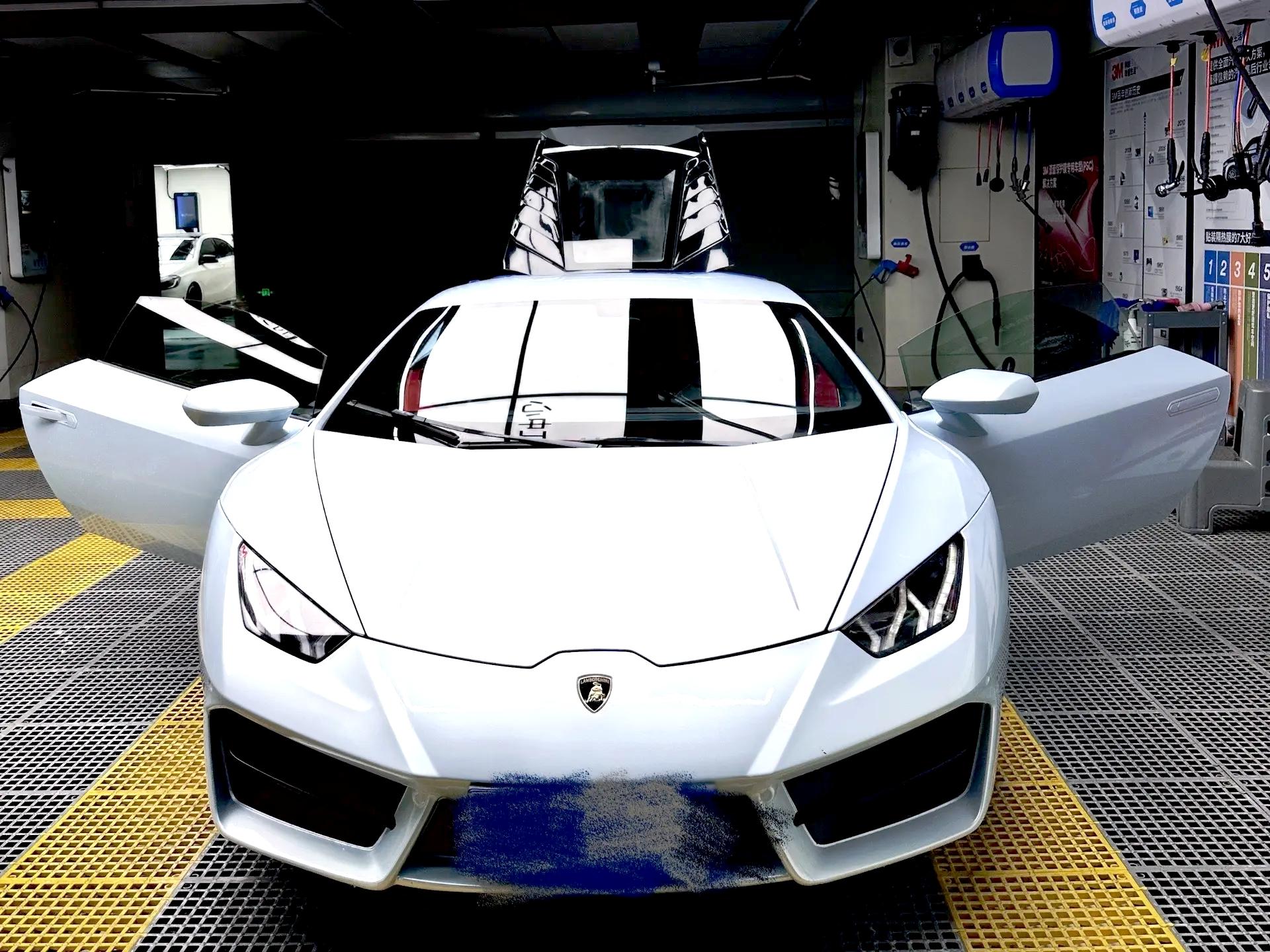 二手兰博基尼 Huracán 白色/黑色 2016款 Huracán LP580-2
