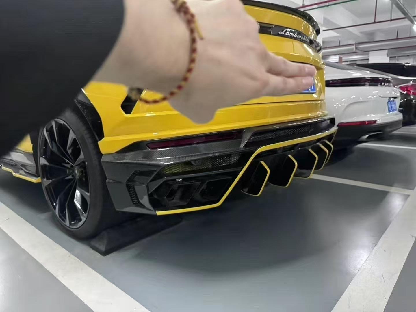 二手兰博基尼 Urus 黄色/黄色 2021款 4.0T V8