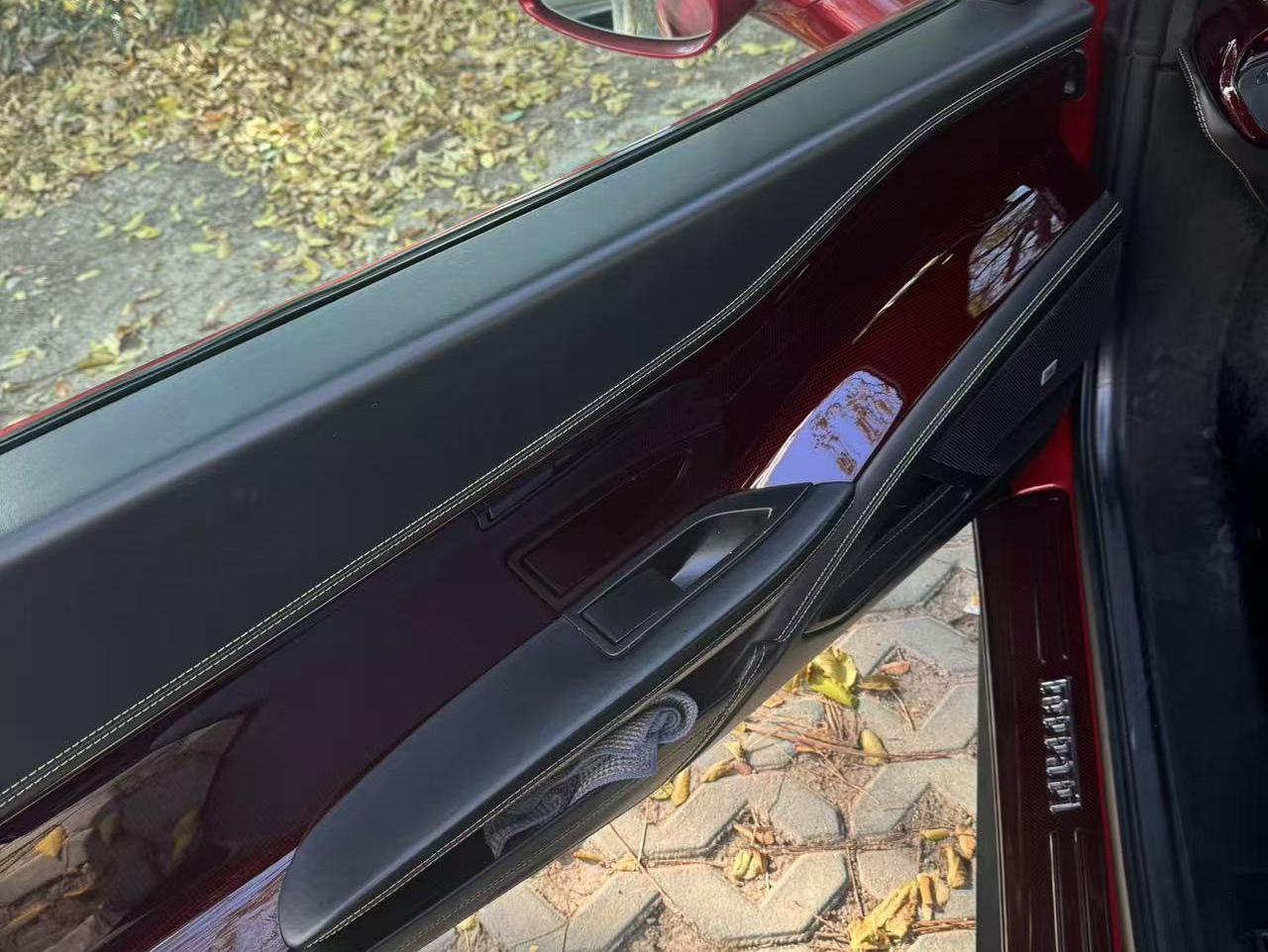 二手法拉利 458 红色/黑色 2012款 4.5L Italia 中国限量版