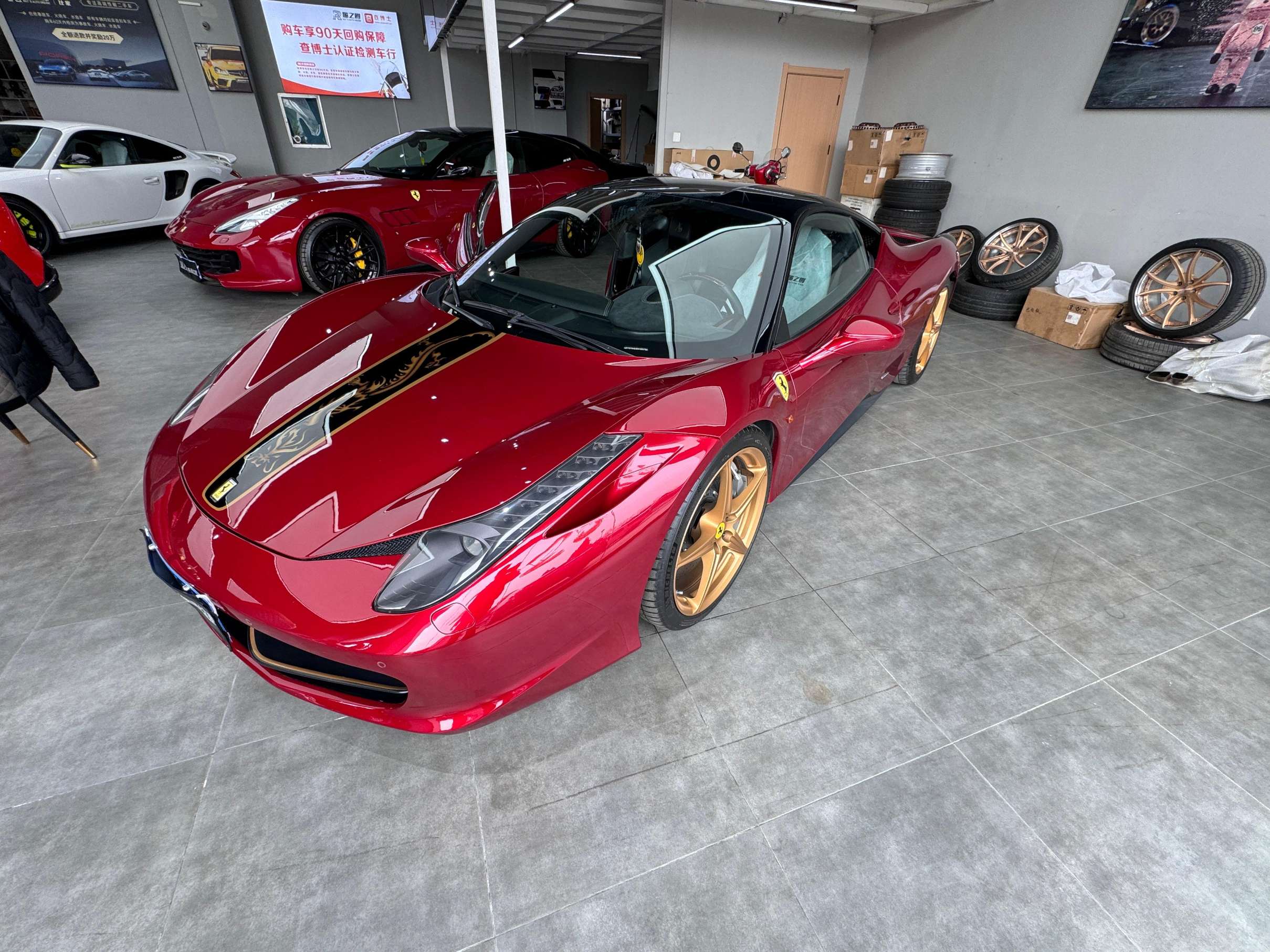 二手法拉利 458 马可波罗红/黑色 2012款 4.5L Italia 中国限量版