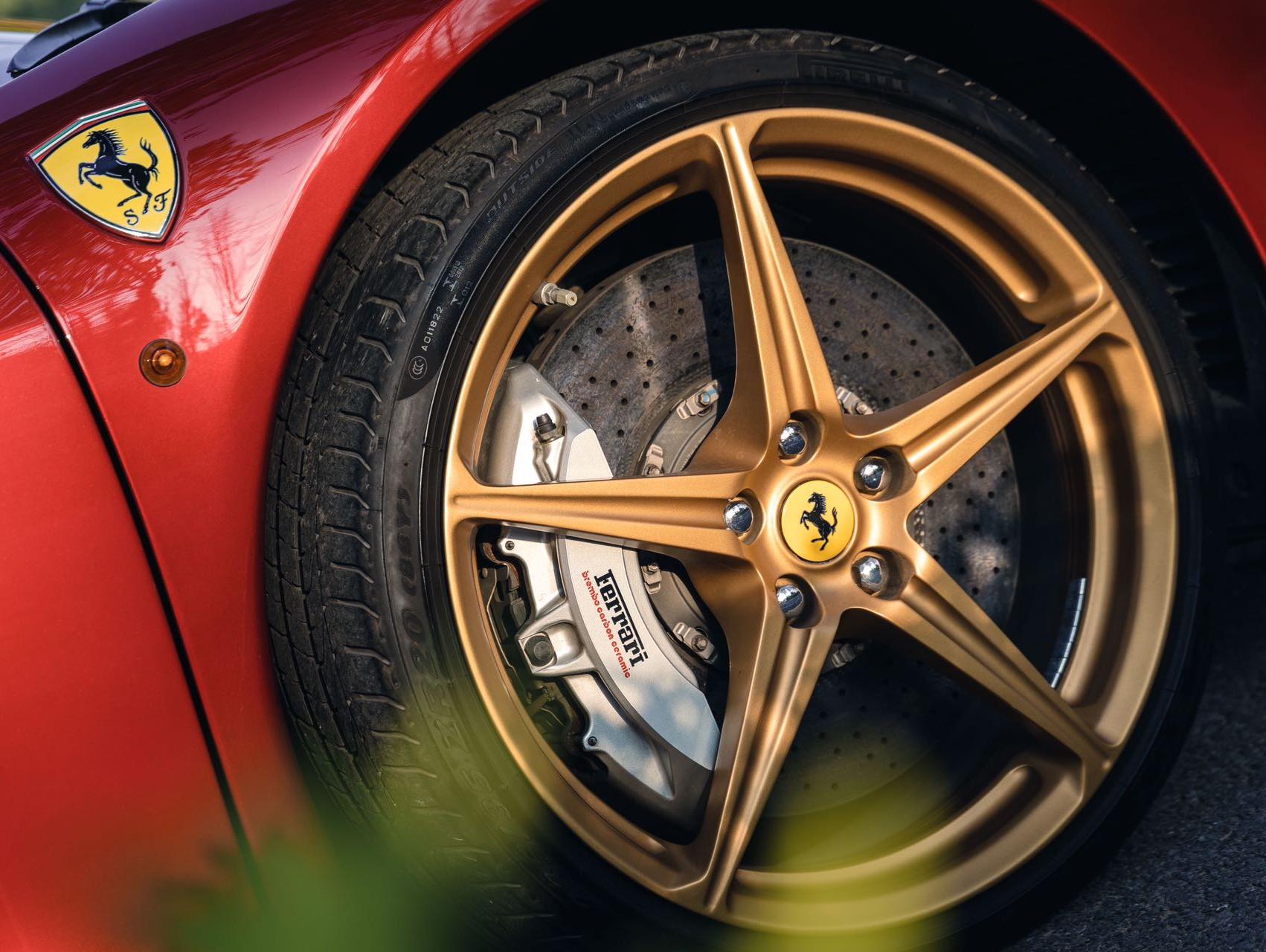 二手法拉利 458 马可波罗红/黑色 2012款 4.5L Italia 中国限量版