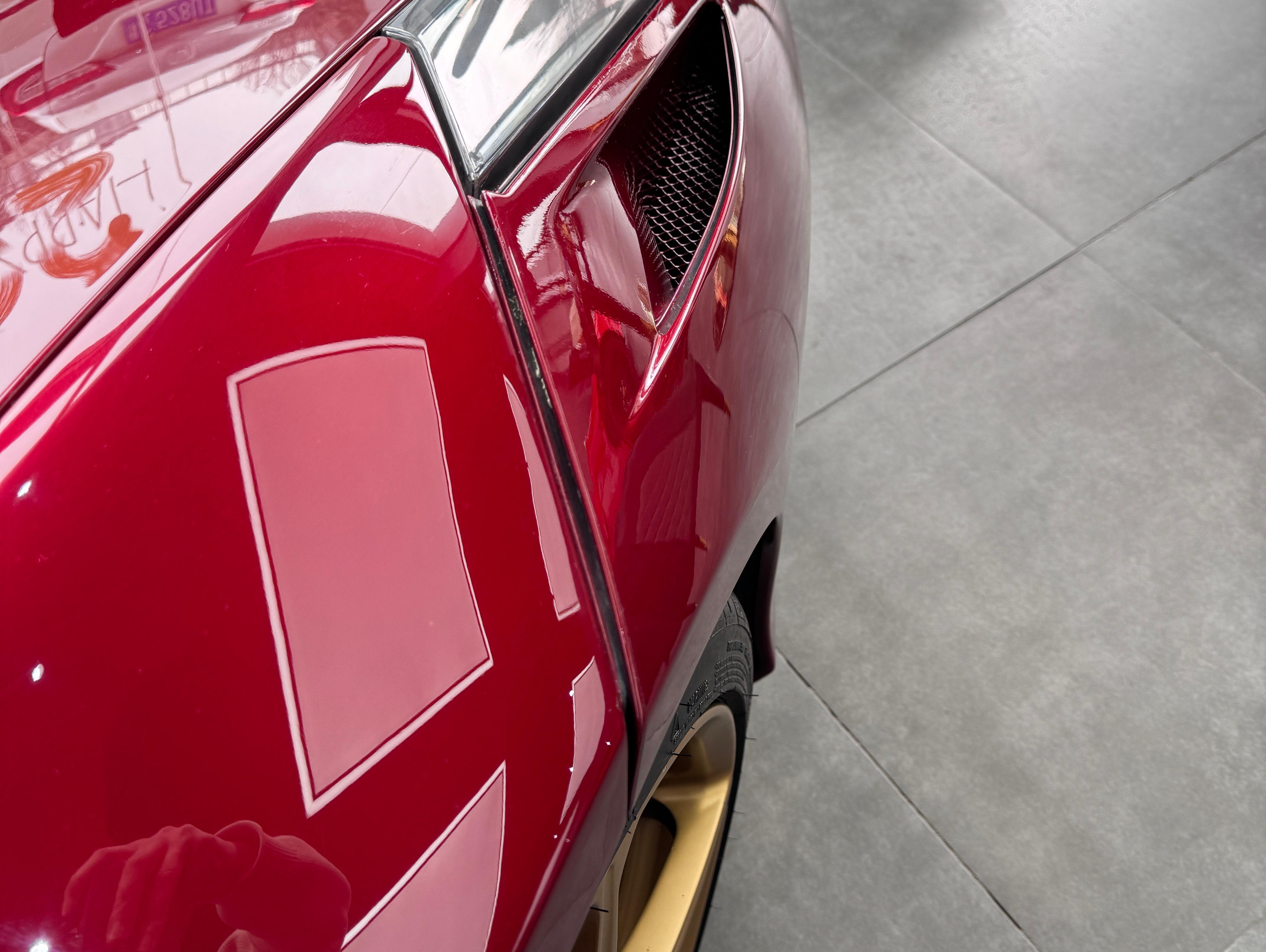 二手法拉利 458 马可波罗红/黑色 2012款 4.5L Italia 中国限量版