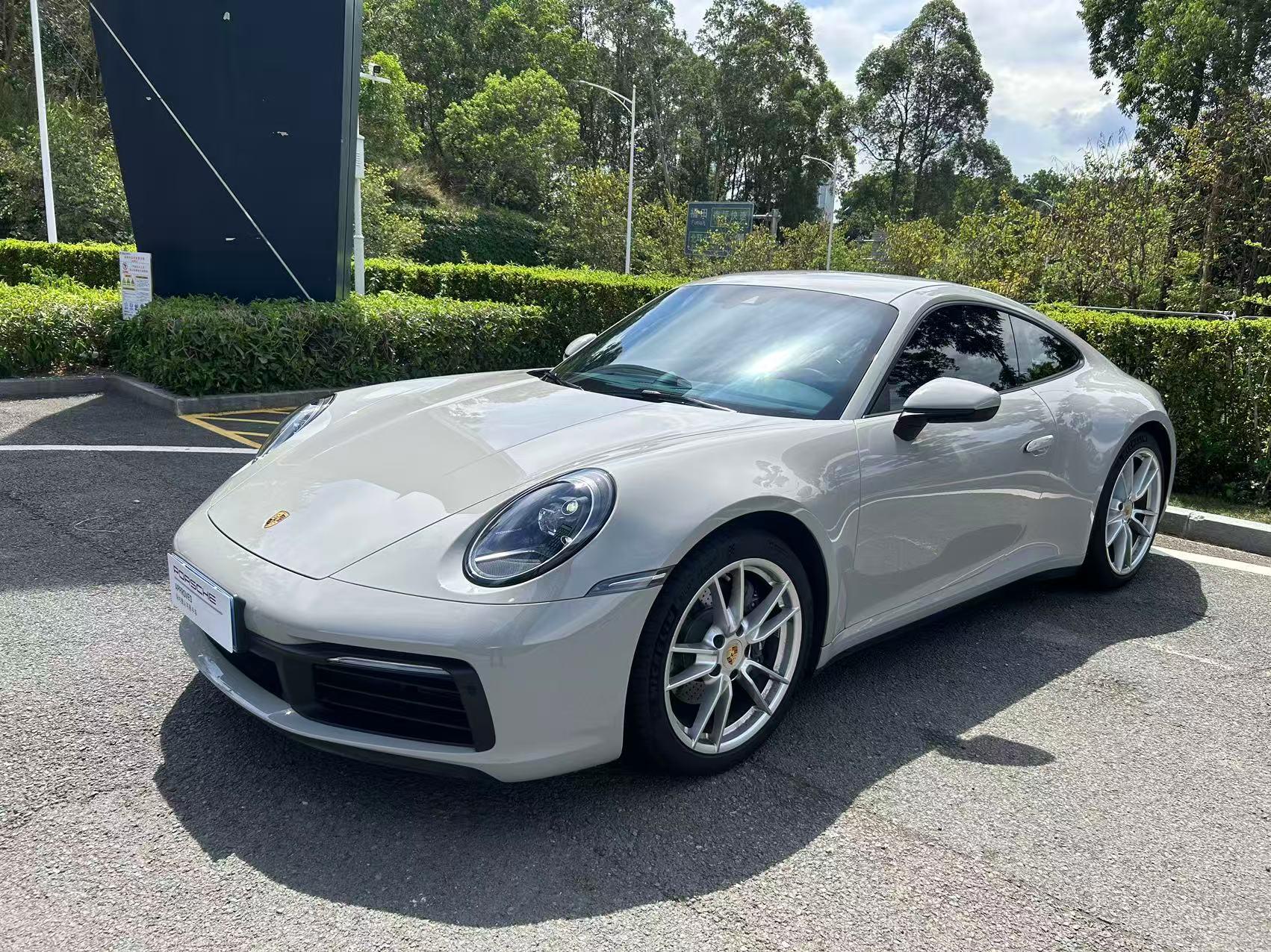 二手保时捷 911 哑灰/黑色 2023款 Carrera 3.0T