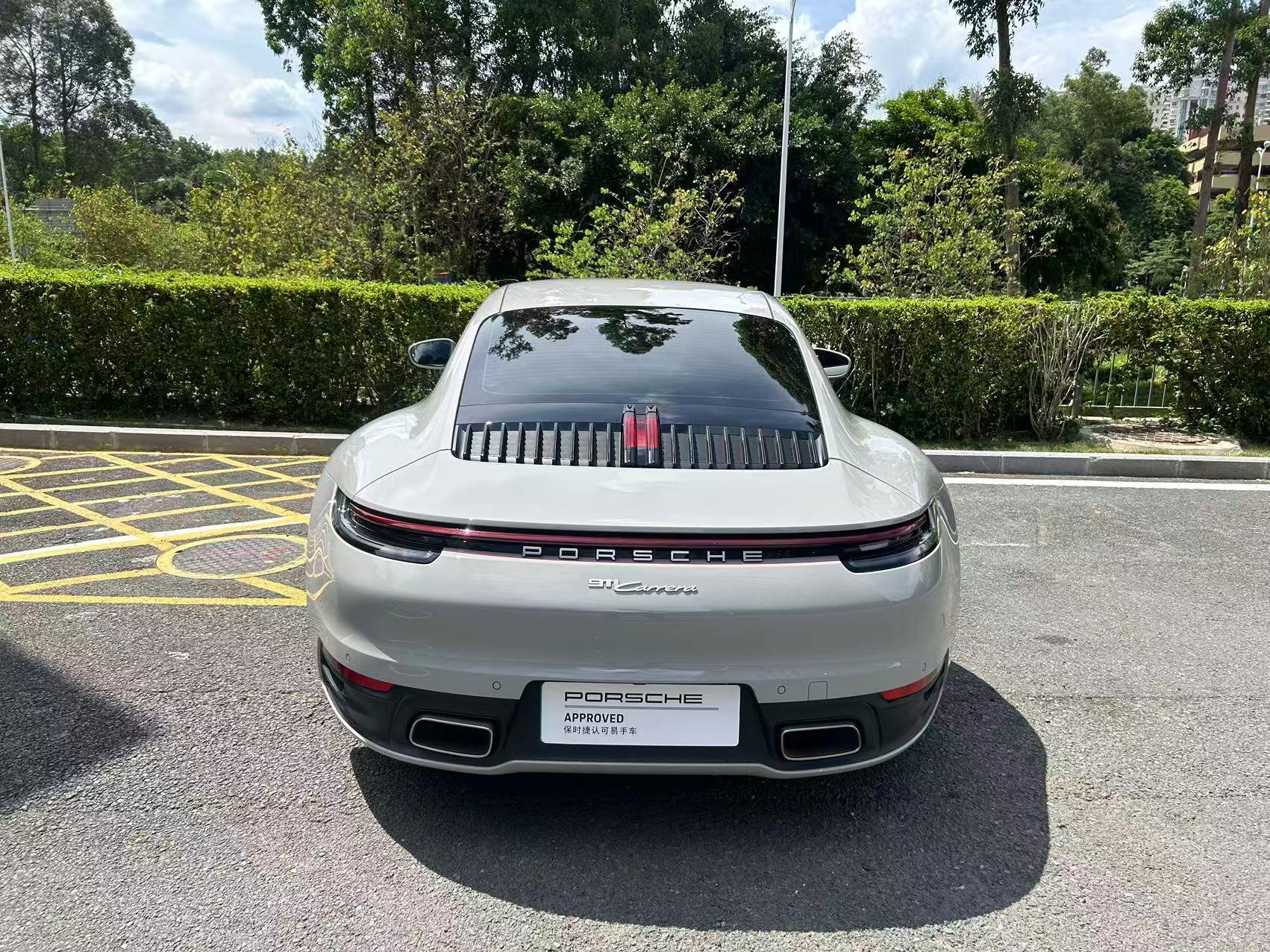 二手保时捷 911 哑灰/黑色 2023款 Carrera 3.0T