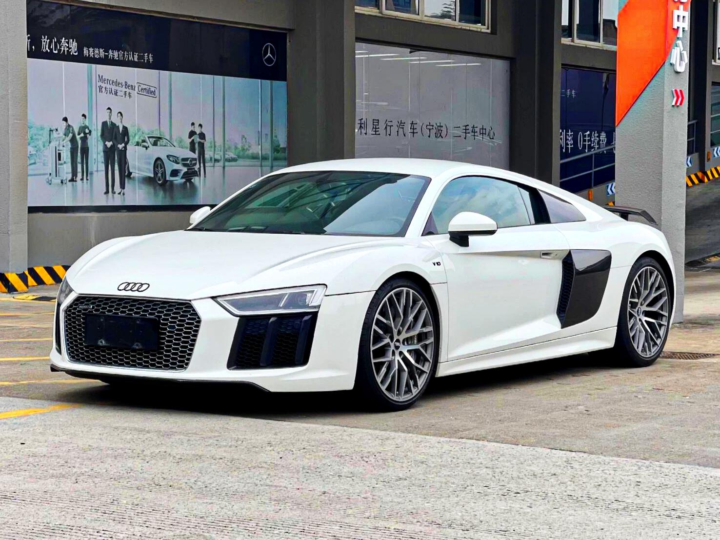 二手奥迪 R8 白色/黑色 2016款 V10 Coupe Performance