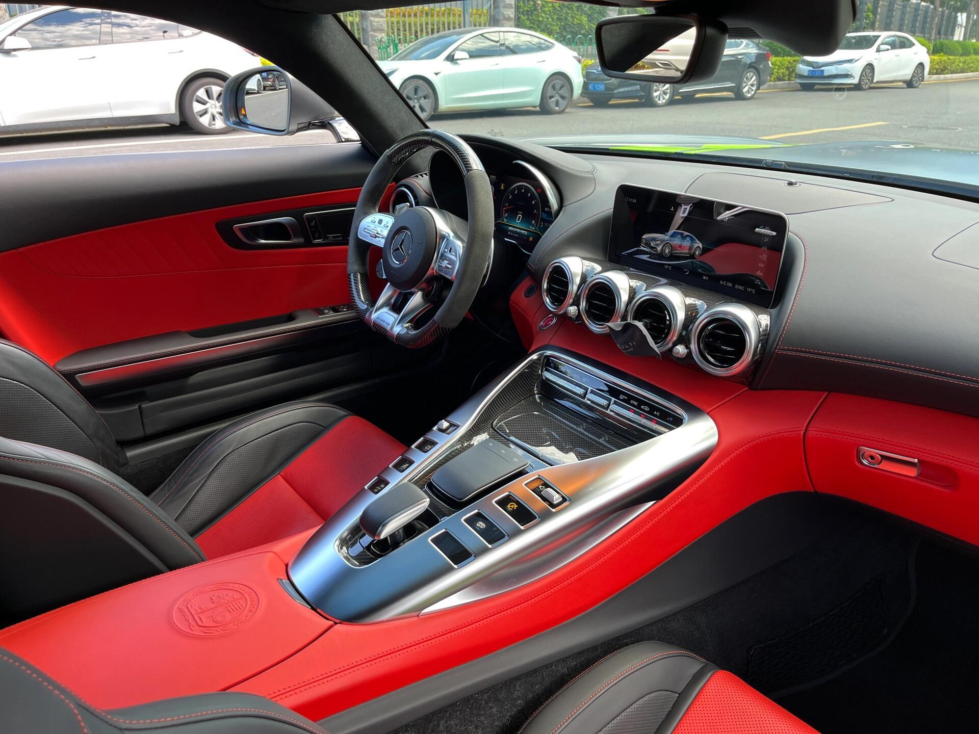 二手奔驰 AMG GT 银灰色/红色 2019款 GT C