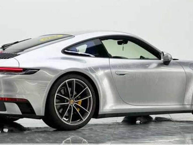 二手保时捷 911 蓝色/黑色 保时捷911 Carrera 4S 3.0T 中规版