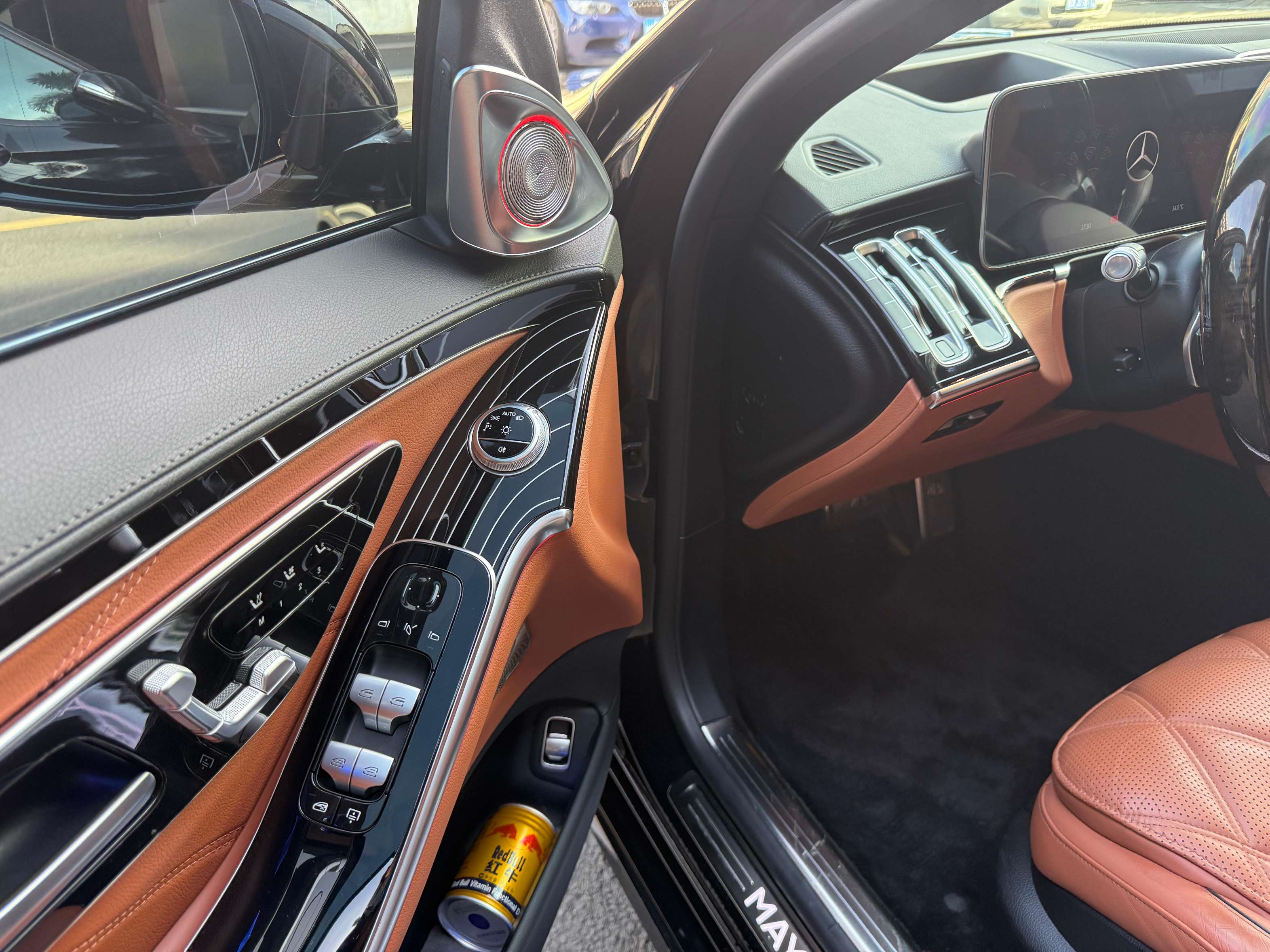 二手奔驰 迈巴赫S级 黑色/棕色 2021款 S480 4MATIC