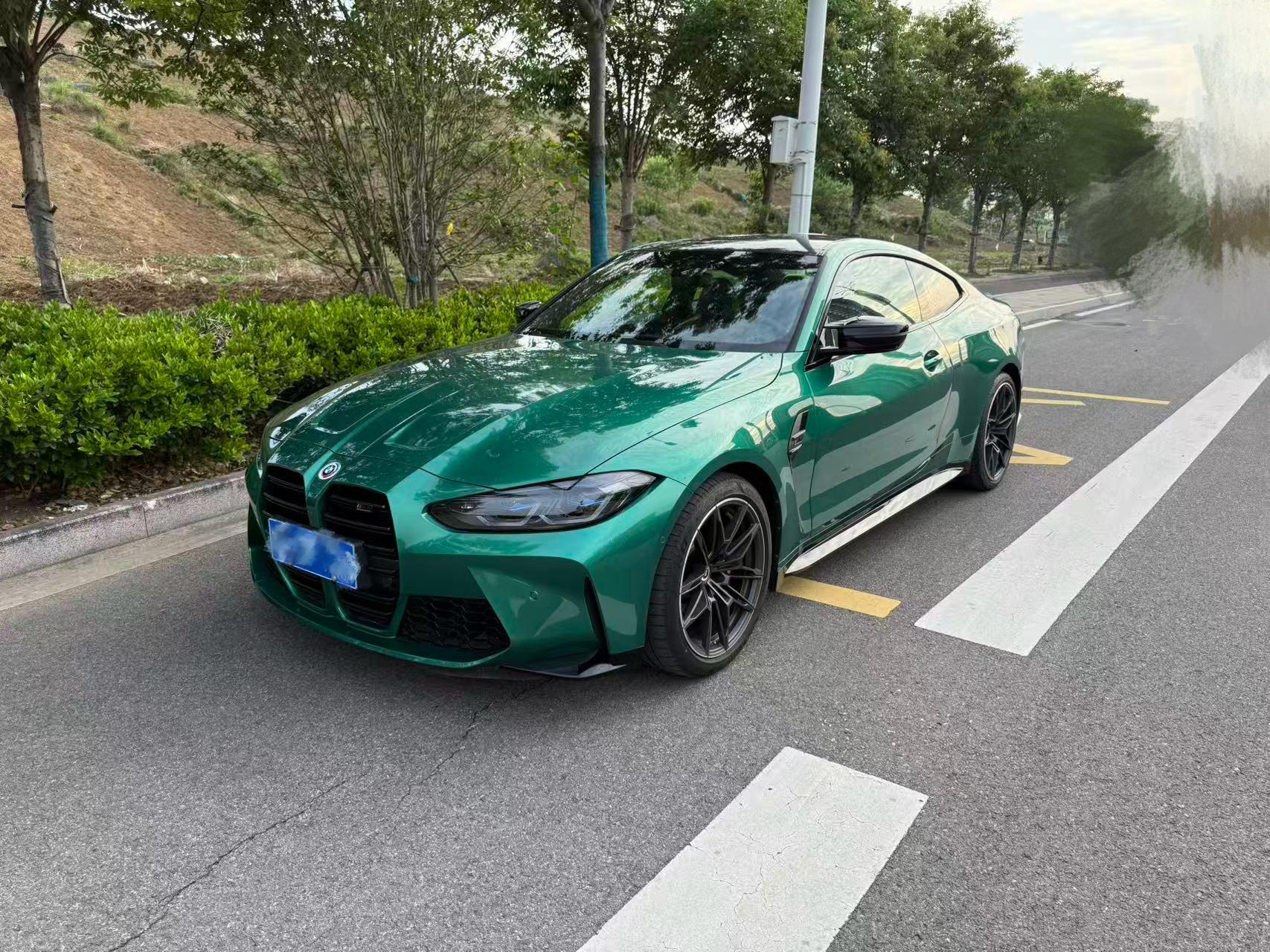 二手宝马 M系 绿色/蓝色 M4 双门轿跑车 xDrive 雷霆版  中规版