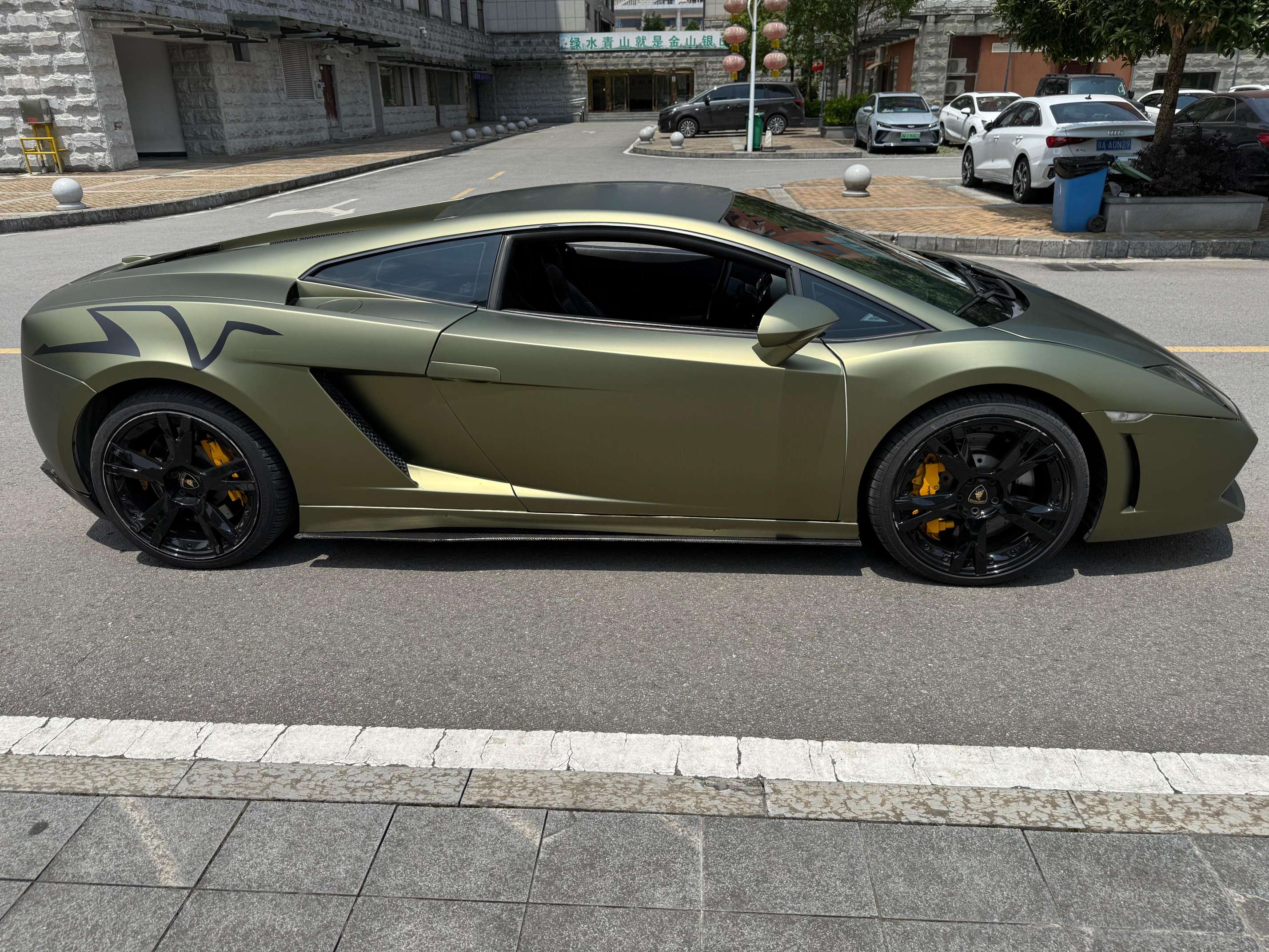 二手兰博基尼 Huracán 白色/黑色 盖拉多LP 550-2 中规版