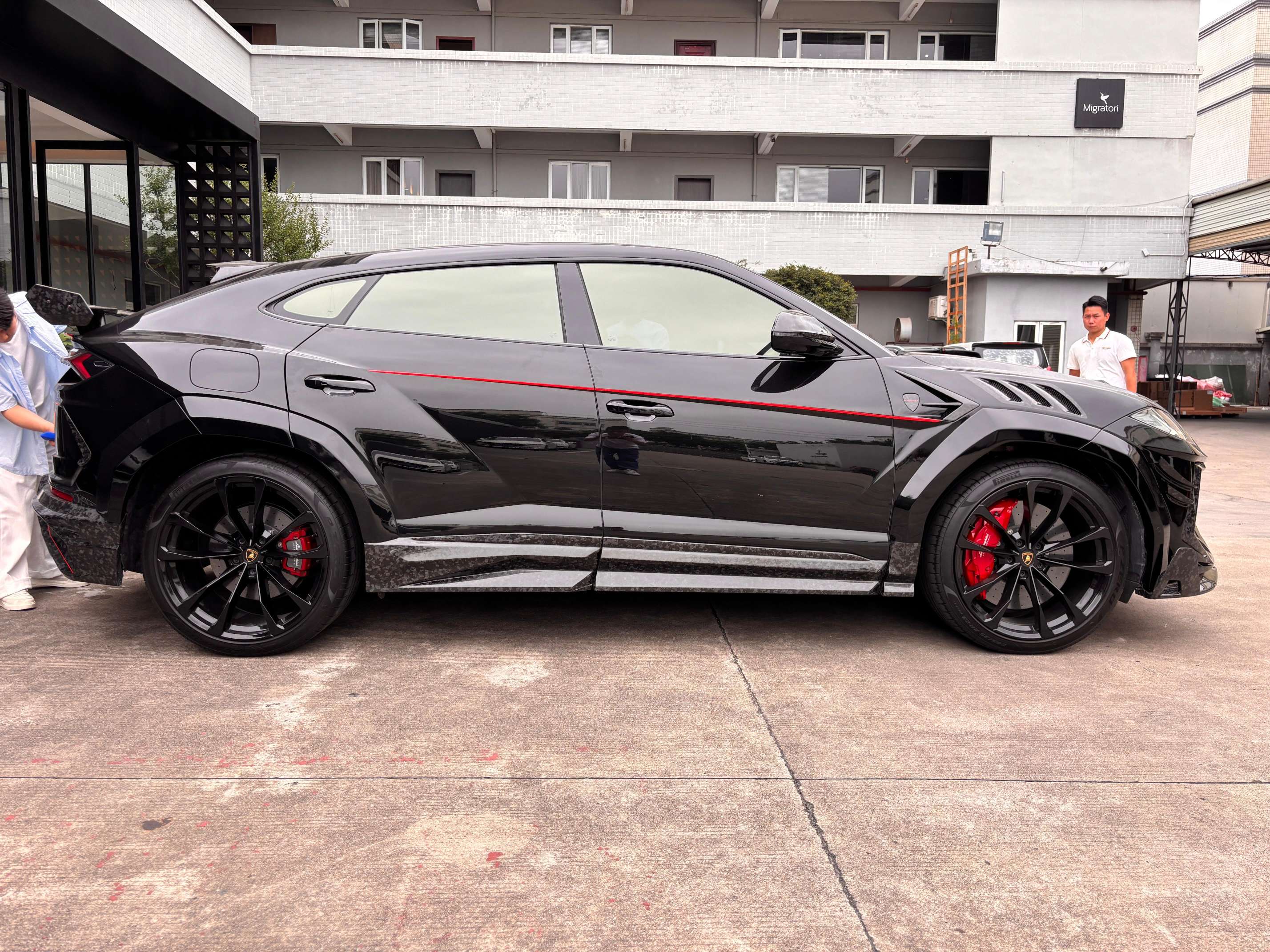 二手兰博基尼 Urus 黑色/黑色 2021款 4.0T V8