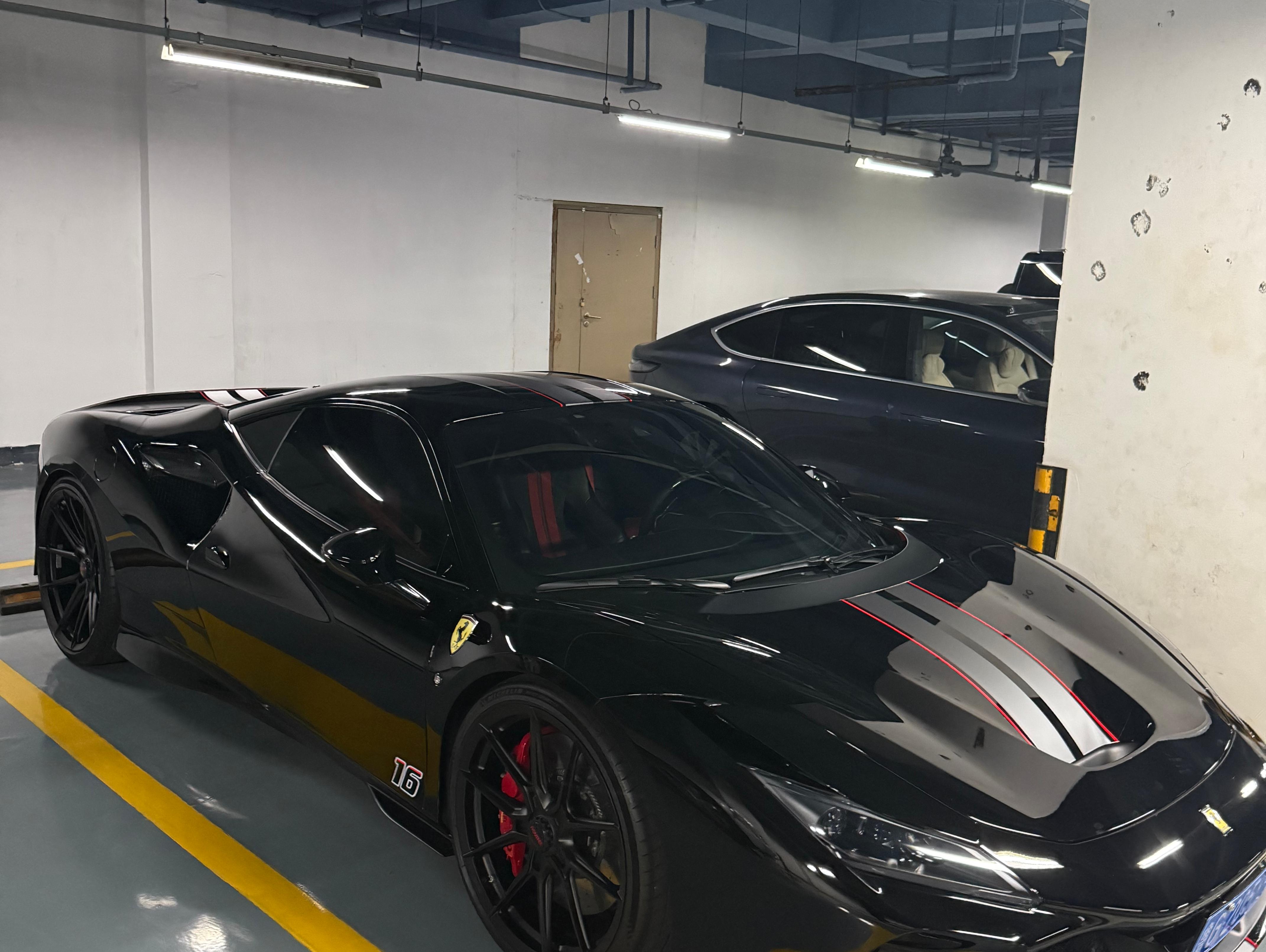 二手法拉利 F8 红色/黑色 2019款 Tributo 3.9T V8