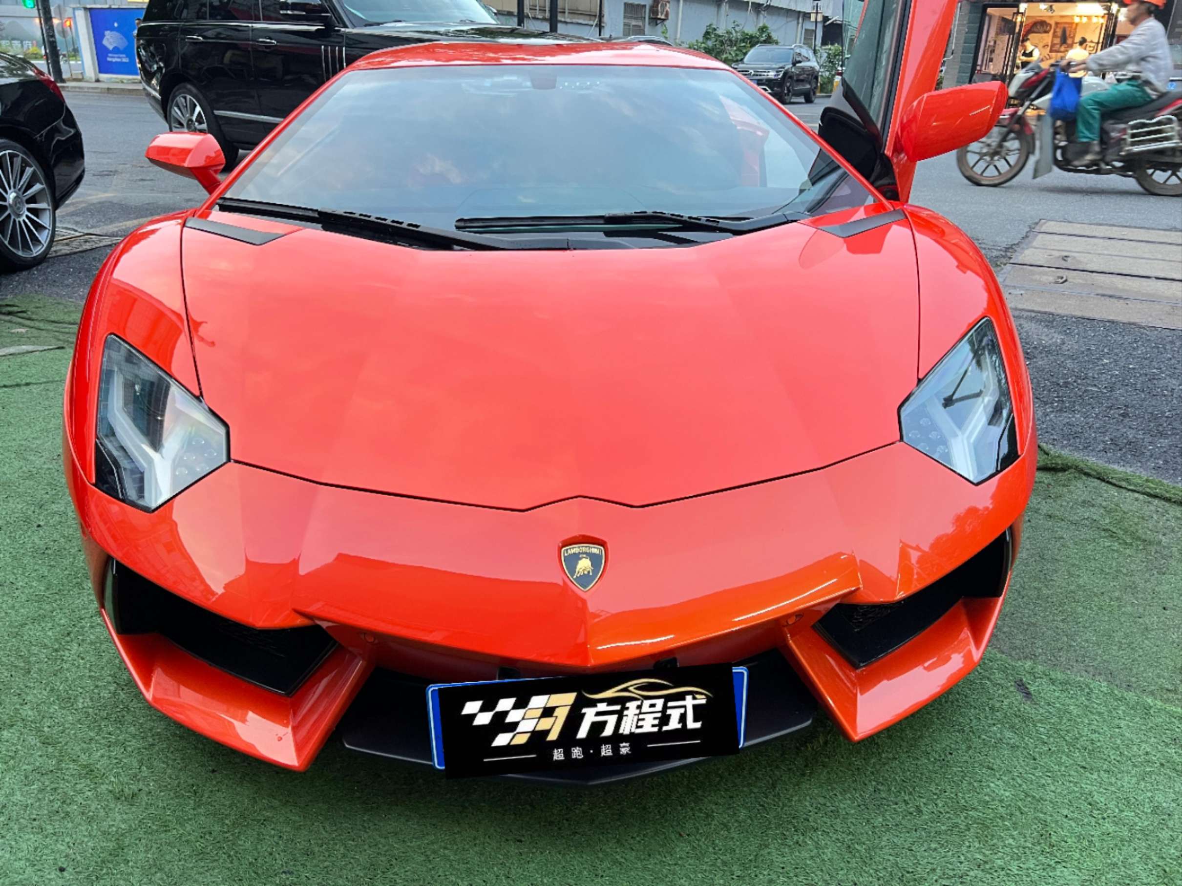 二手兰博基尼 Aventador 红色/红黑 2011款 LP 700-4