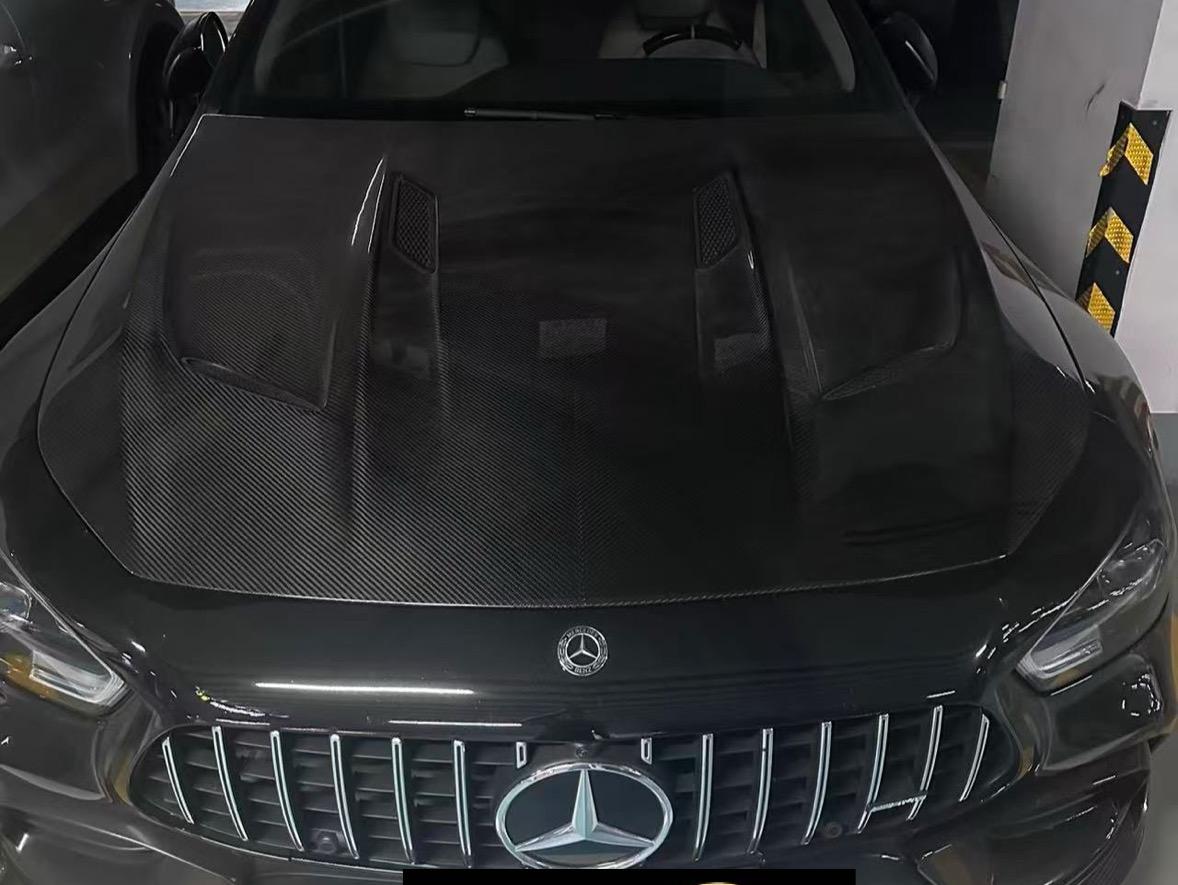 二手奔驰 AMG GT 黑色/米色 GT 63 S 中规版