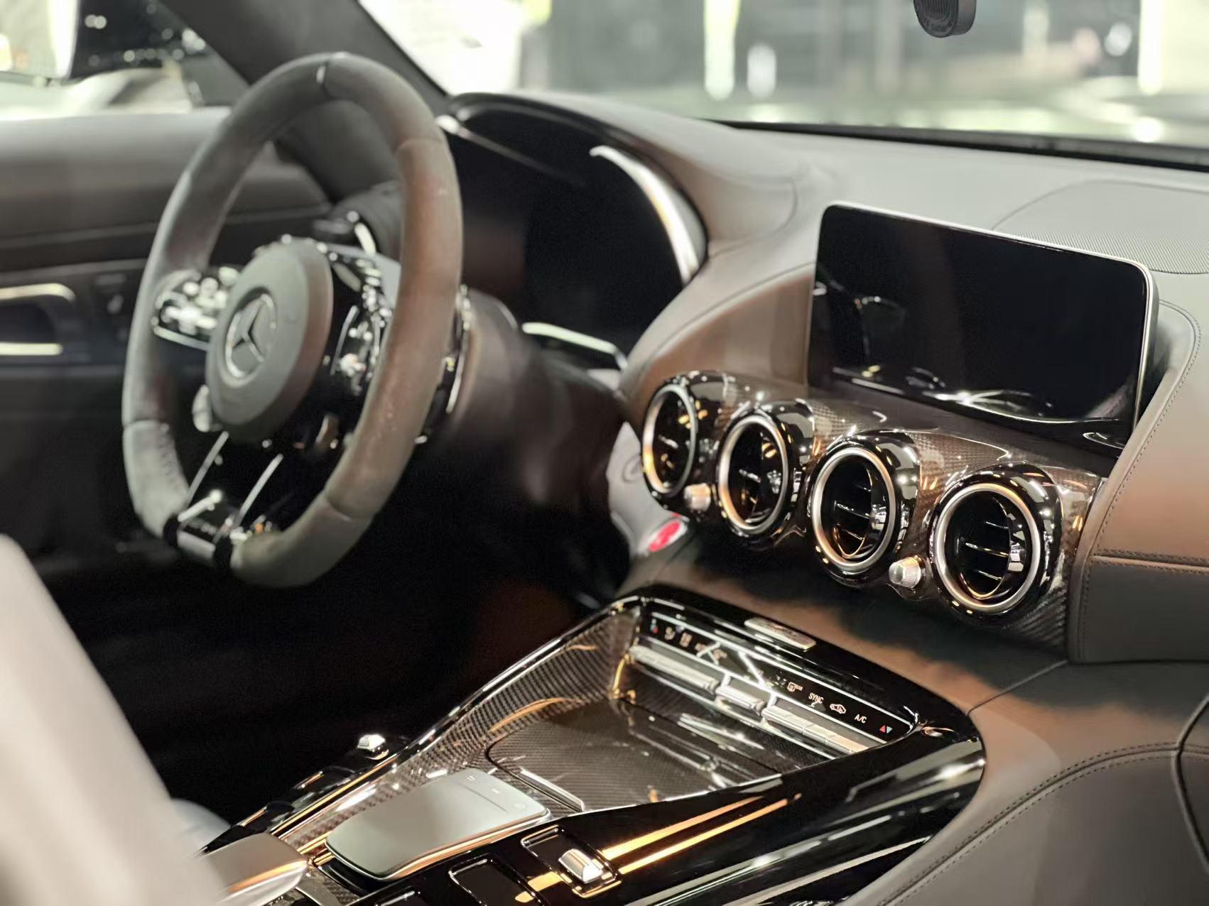 二手奔驰 AMG GT 浅哑光灰/黑色 2021款 暗夜特别版