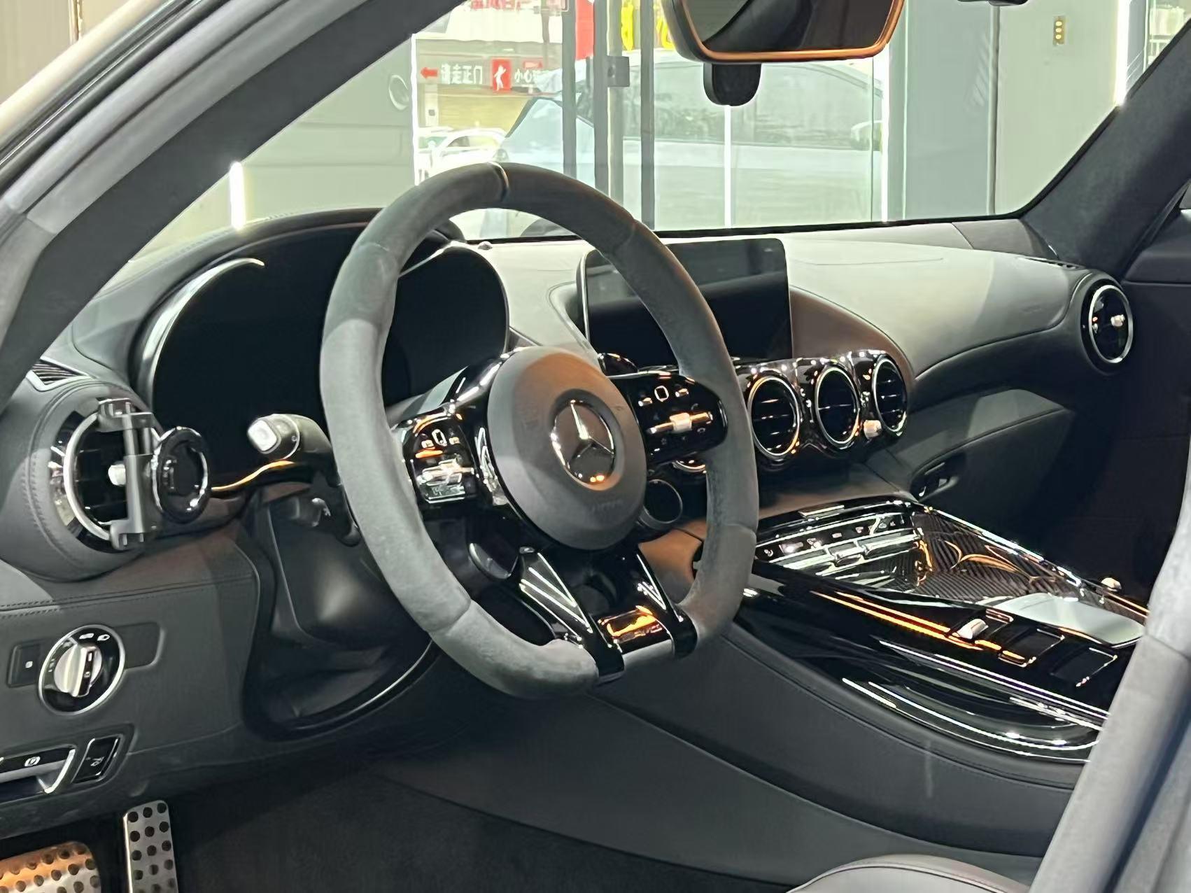 二手奔驰 AMG GT 浅哑光灰/黑色 2021款 暗夜特别版
