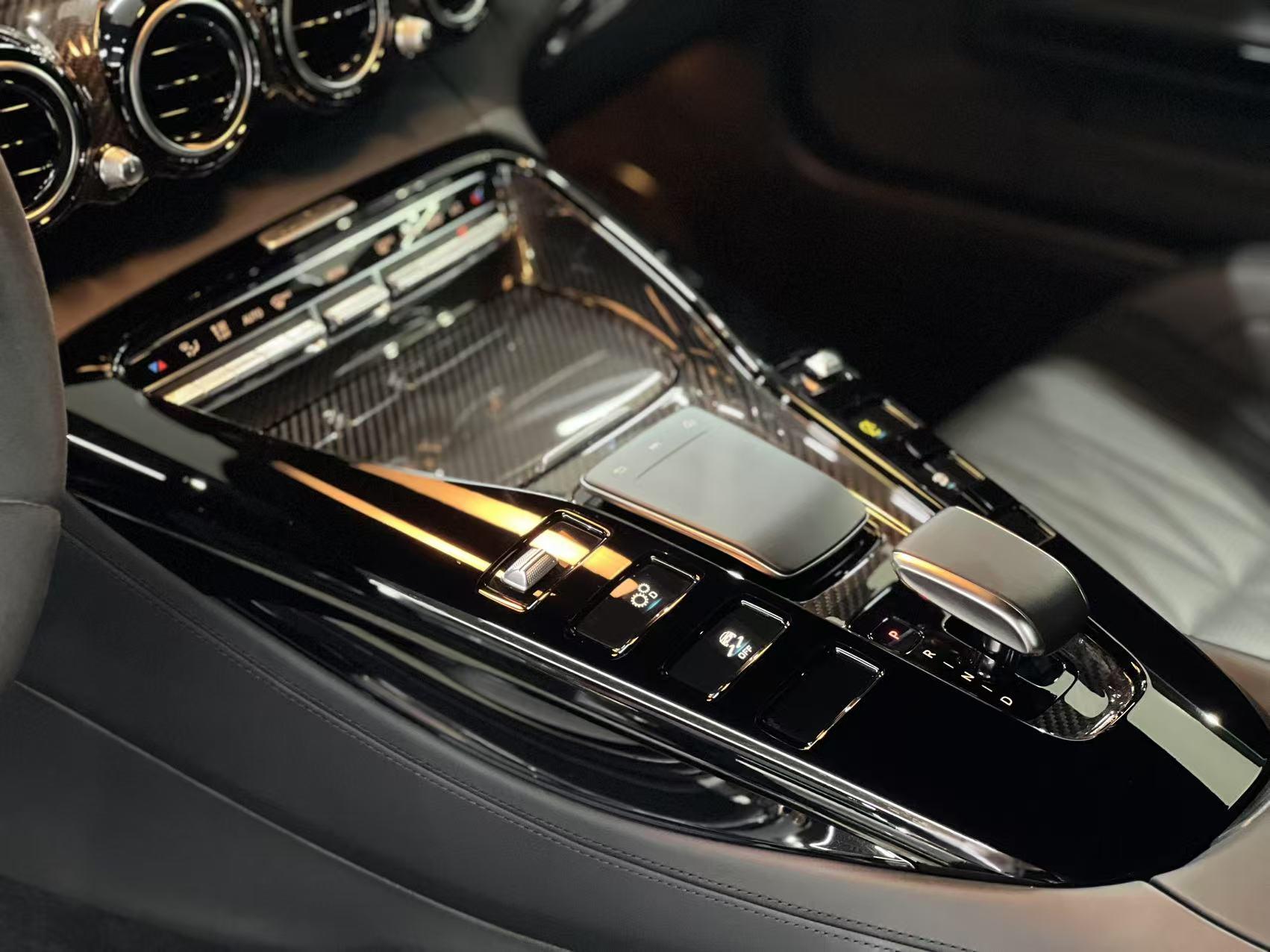二手奔驰 AMG GT 浅哑光灰/黑色 2021款 暗夜特别版