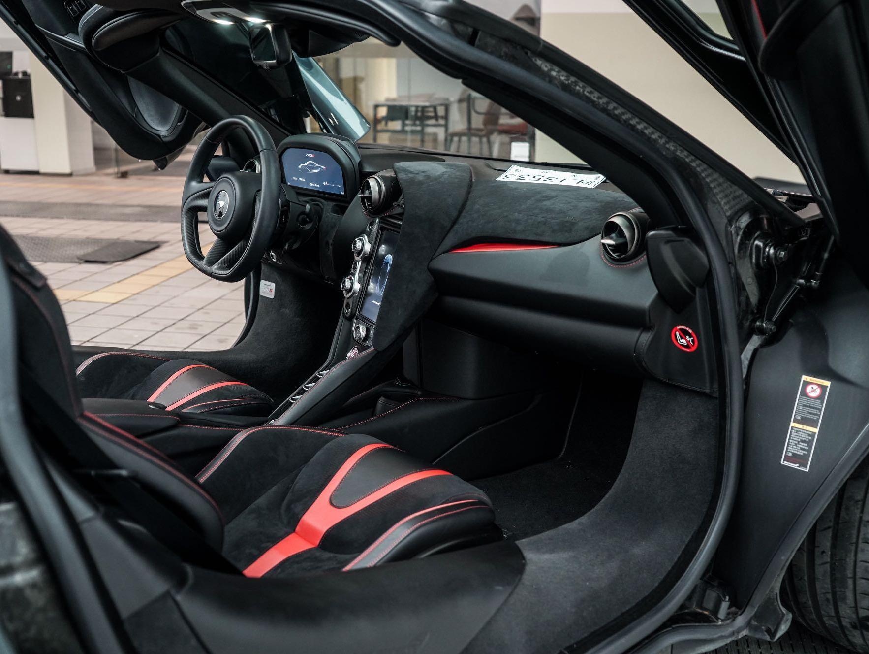 二手迈凯伦 720S 灰外/黑红内 2019款 4.0T Coupe