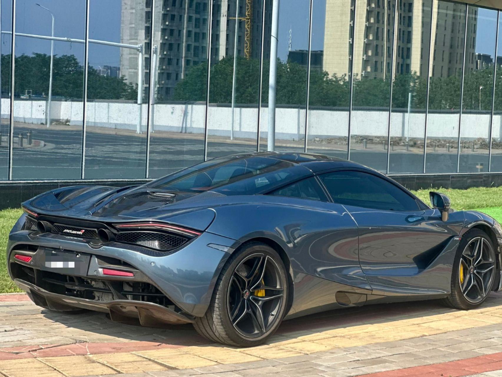 二手迈凯伦 720S 灰色/黑色 2017款 4.0T Coupe