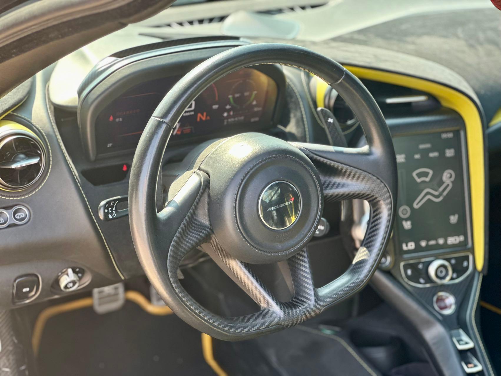 二手迈凯伦 720S 灰色/黑色 2017款 4.0T Coupe