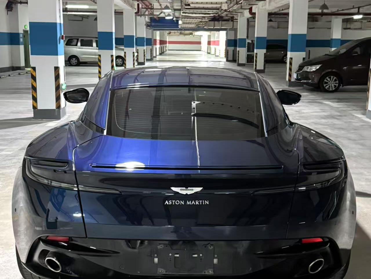 二手阿斯顿·马丁 DB11 蓝色/黑色 2020款 4.0T V8 Coupe