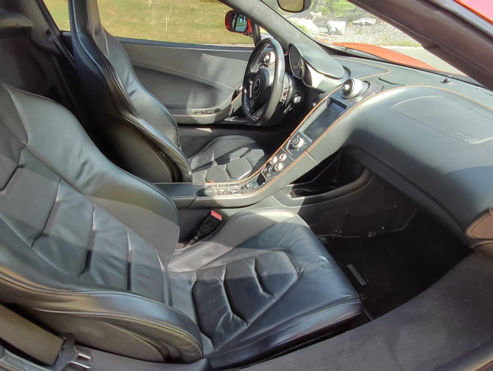 二手迈凯伦 650S 橙色/黑色 2014款 3.8T Coupe