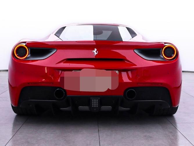 二手法拉利 488 红色/红色 2015款 488 GTB