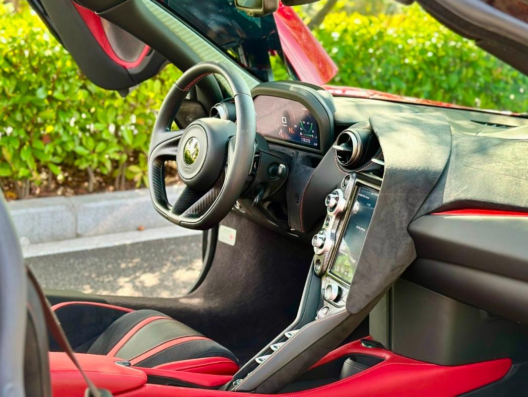 二手迈凯伦 720S 红色/黑色 2019款 4.0T Coupe