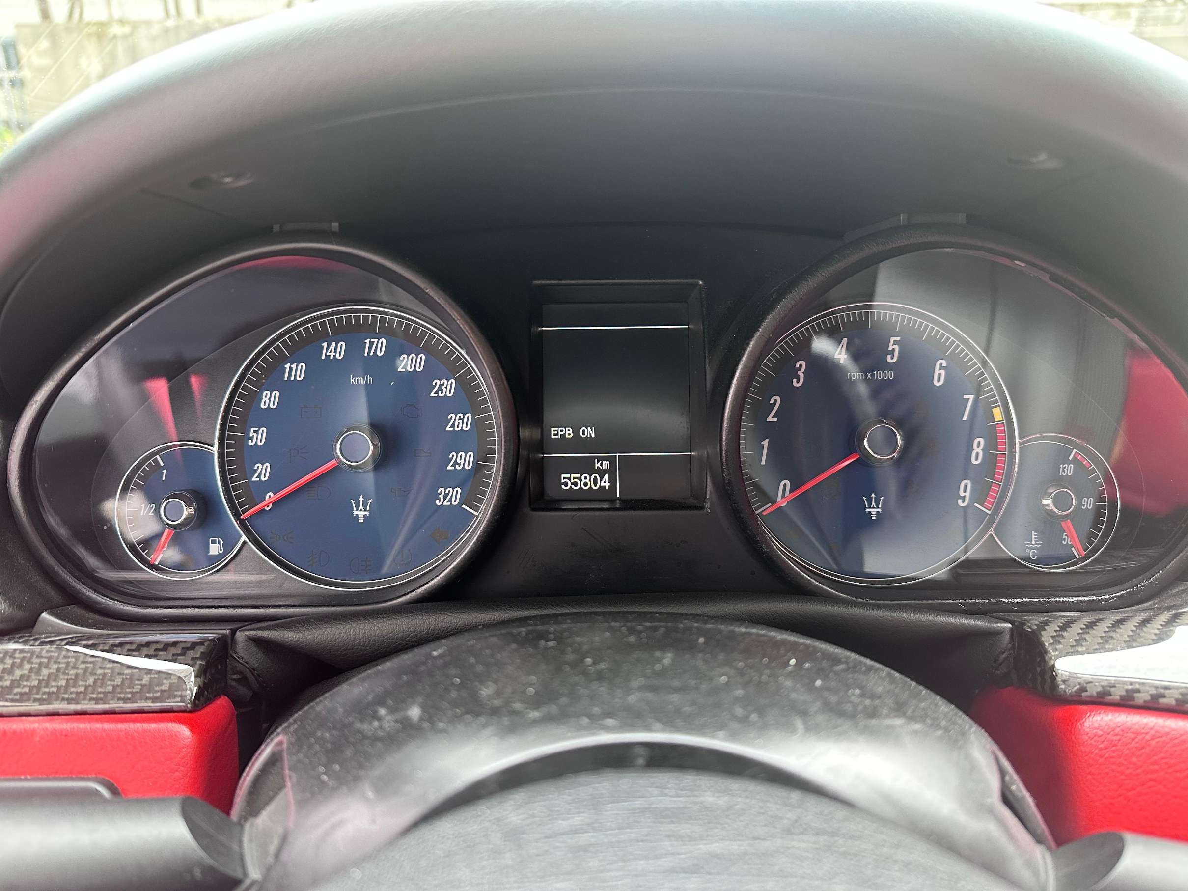 二手玛莎拉蒂 GranTurismo 黑色/红色 2013款 4.7L Sport F1