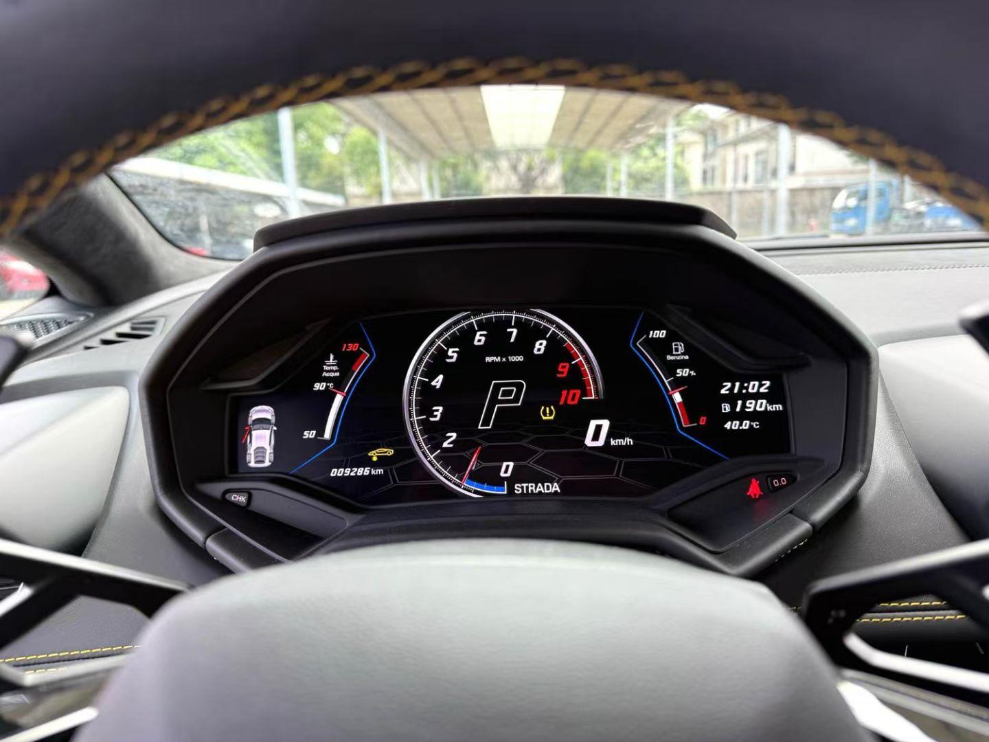 二手兰博基尼 Huracán 黄色/黑色 2020款 Huracán EVO RWD