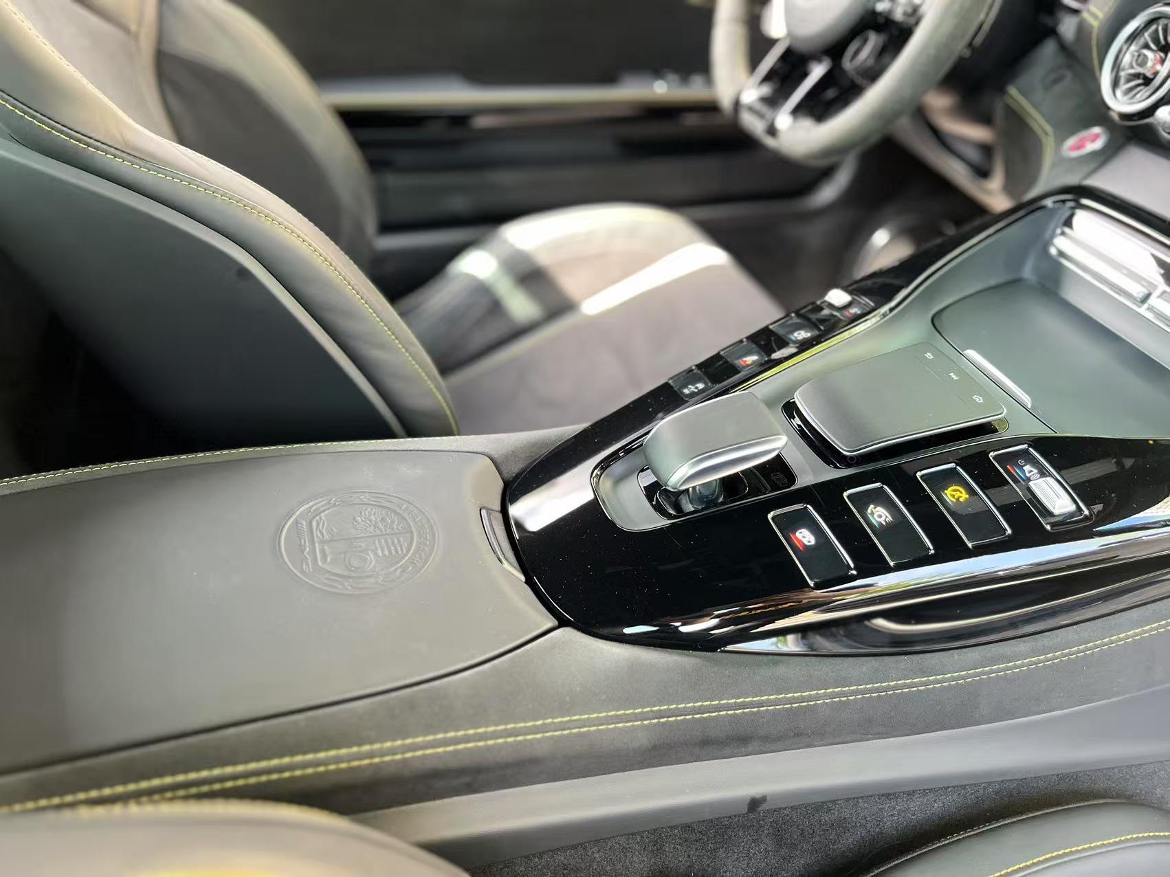 二手奔驰 AMG GT 白色/黑色 2019款 GT R