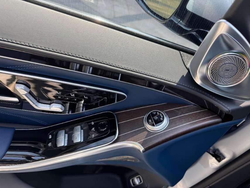 二手奔驰 迈巴赫S级 银/蓝双拼/蓝色 S680 4MATIC 匠心高定首发版 中规版