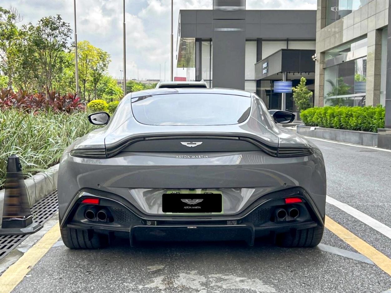 二手阿斯顿·马丁 V8 Vantage 灰色/黑色 2020款 4.0T V8 Coupe