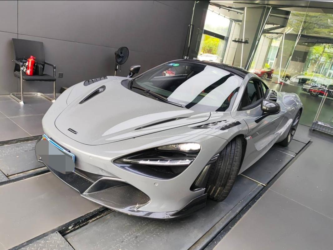 二手迈凯伦 720S 白色/黑色 2019款 4.0T Coupe