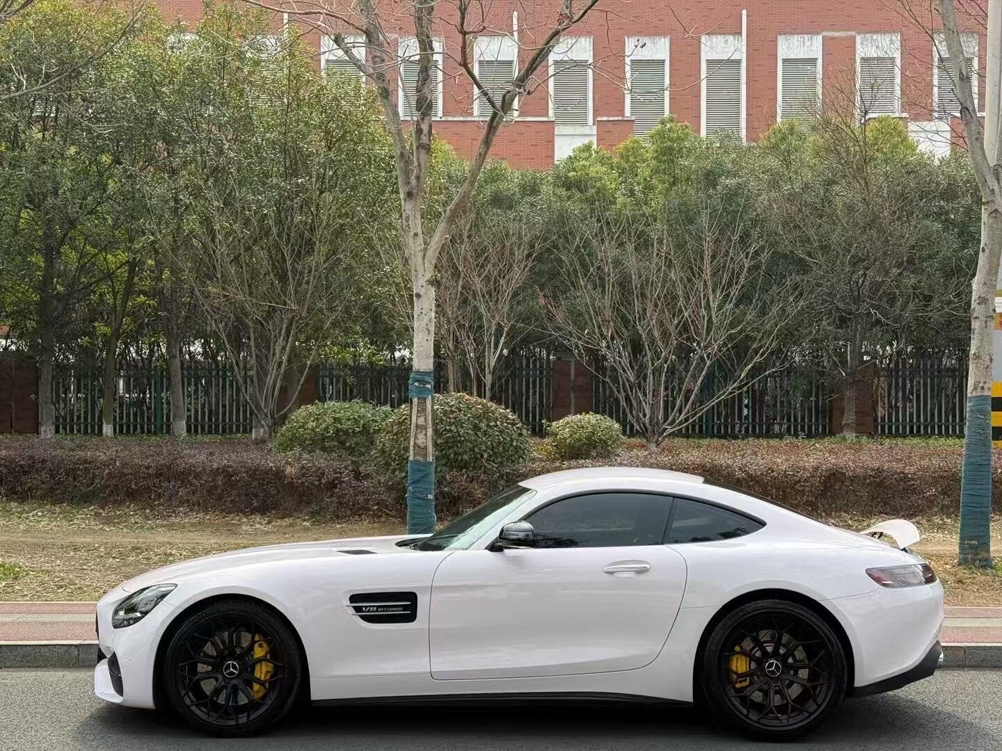二手奔驰 AMG GT 白色/红色 2019款