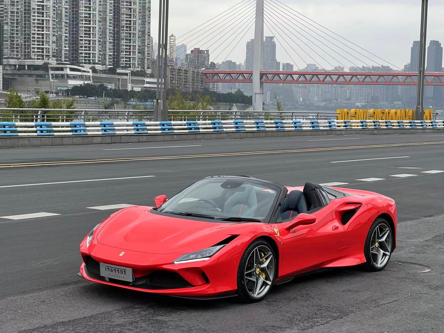 二手法拉利 F8 红色/蓝色 2020款 Spider 3.9T V8