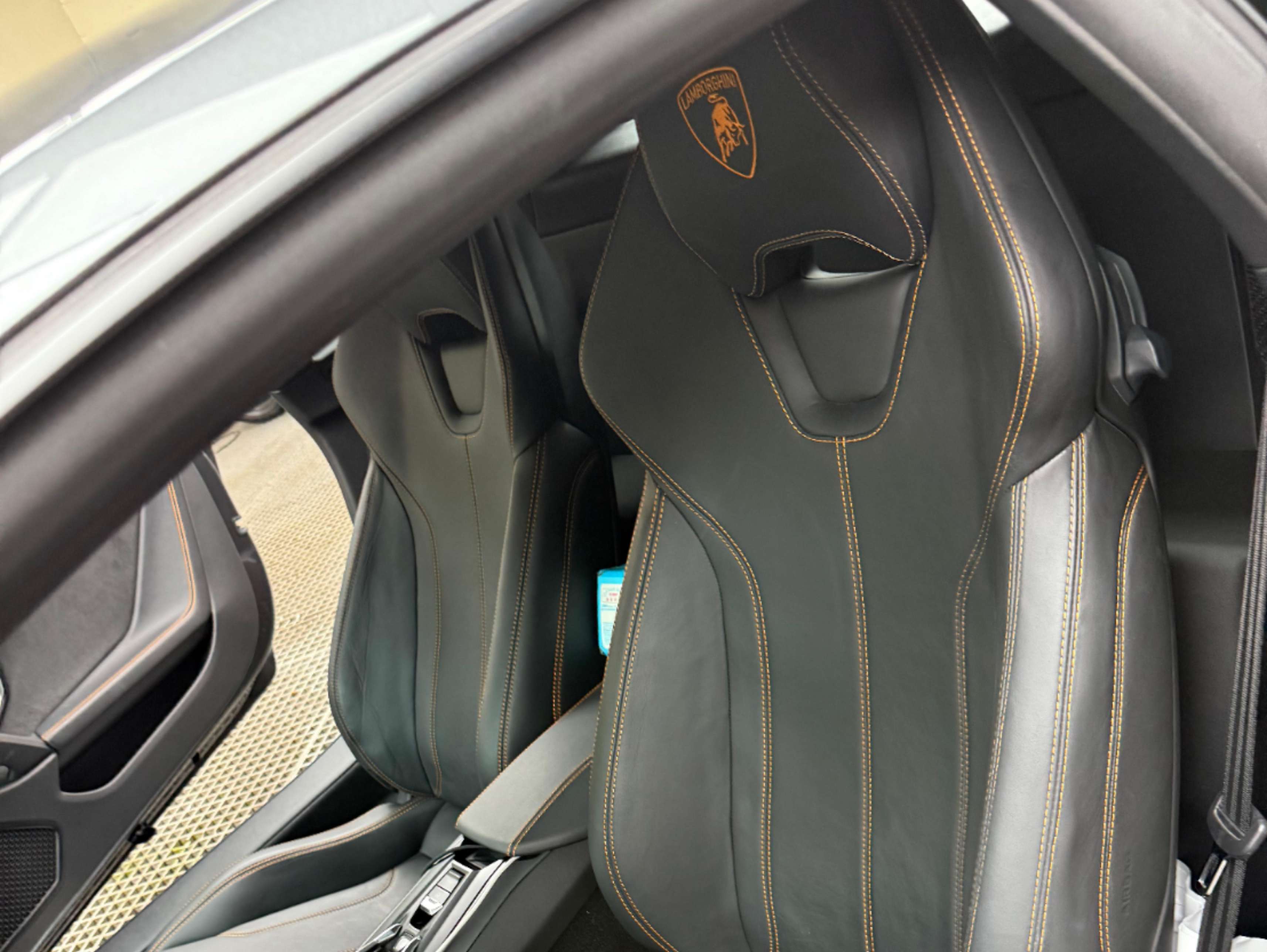 二手兰博基尼 Huracán 灰色/黑色 2016款 LP 600-4 限量版