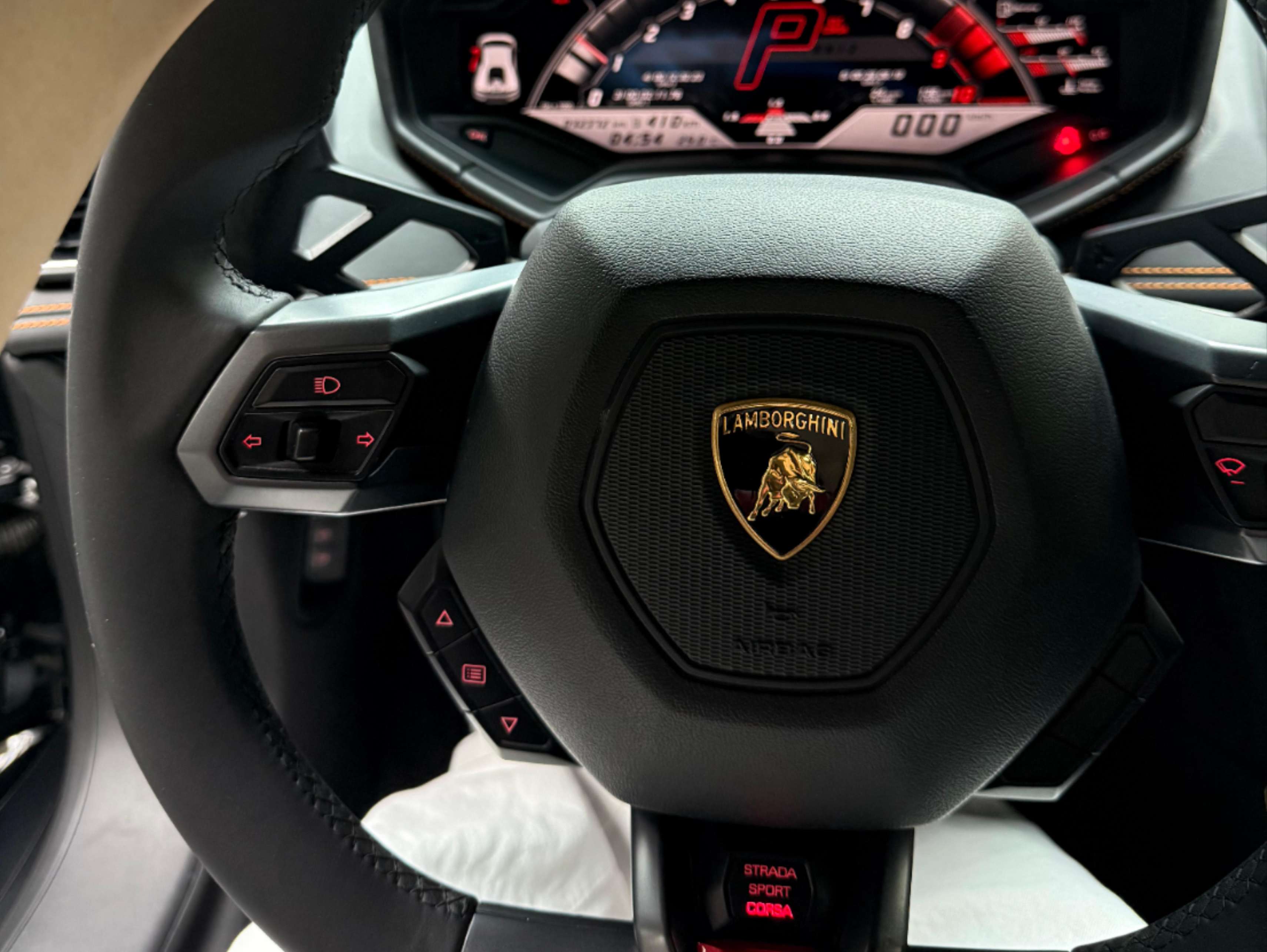 二手兰博基尼 Huracán 灰色/黑色 2016款 LP 600-4 限量版