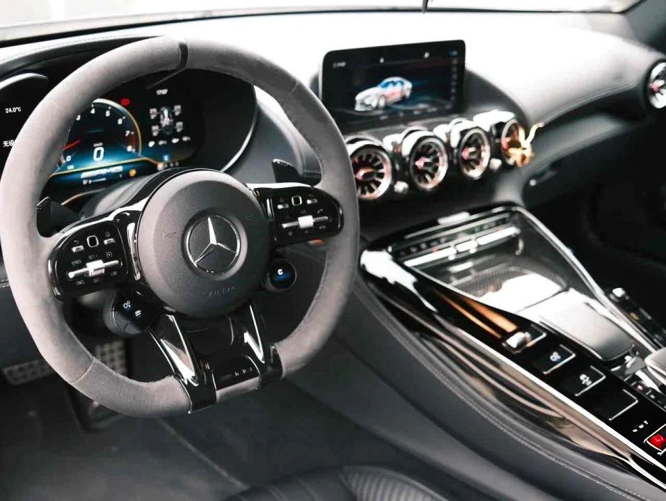 二手奔驰 AMG GT 白色/黑色 2019款
